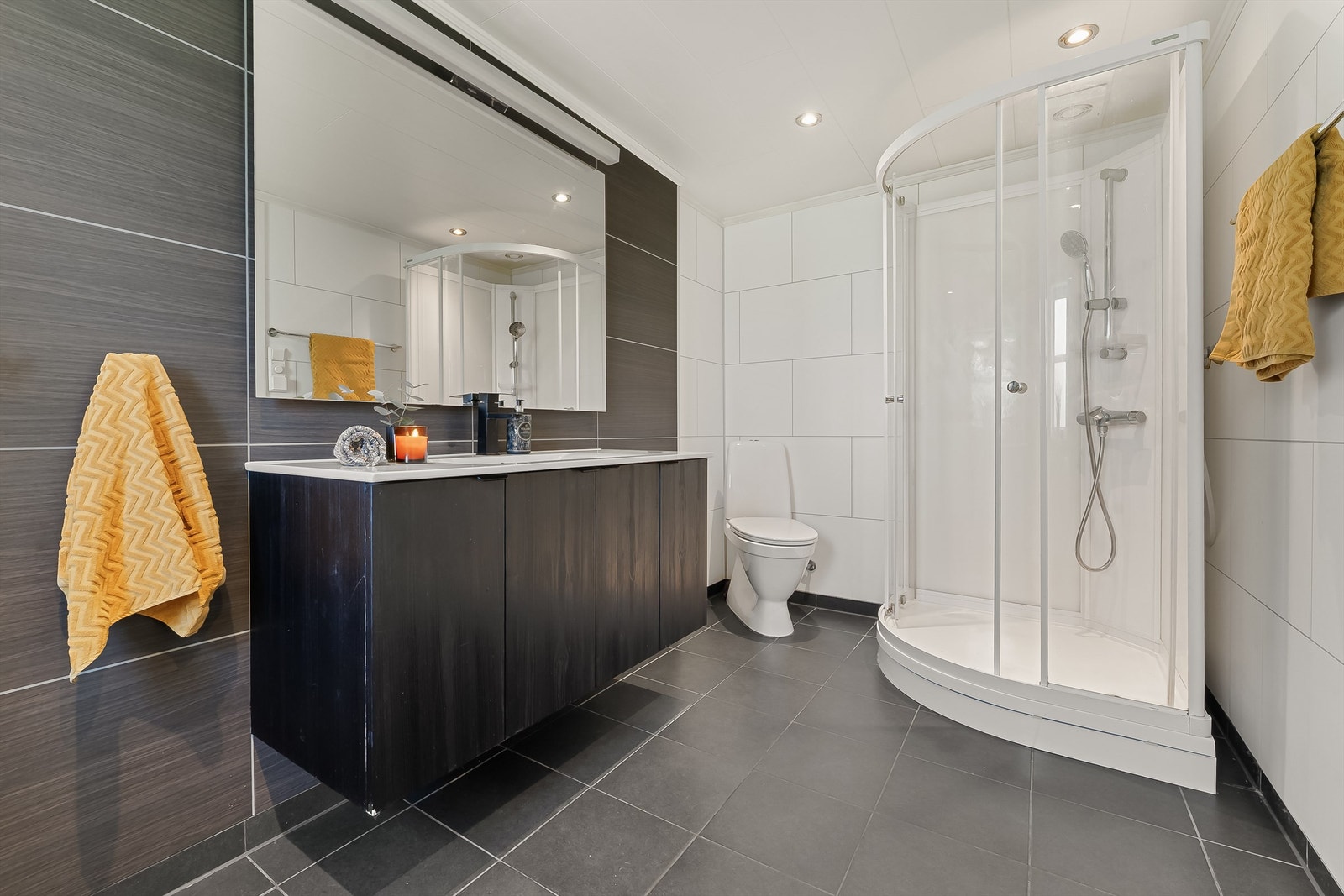 Bad i 1. etasje fra 2008. Galleribilde