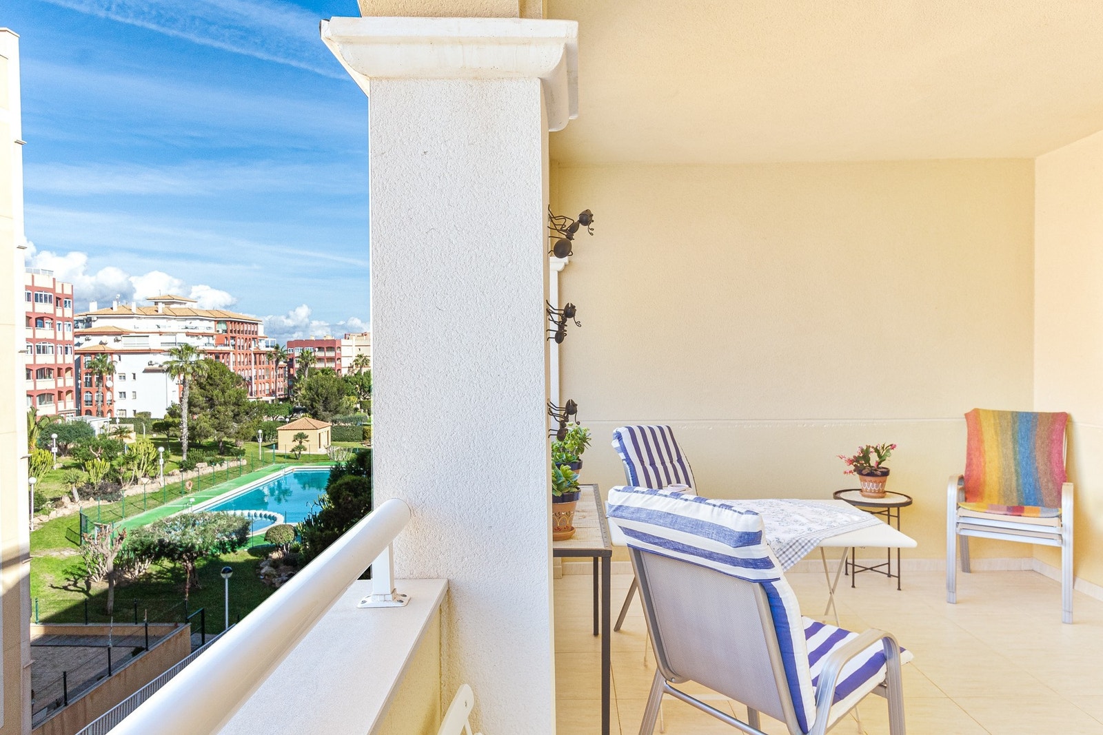 Spaniamegler1 har eget advokatkontor som sikrer kjøpsprosessen Galleribilde