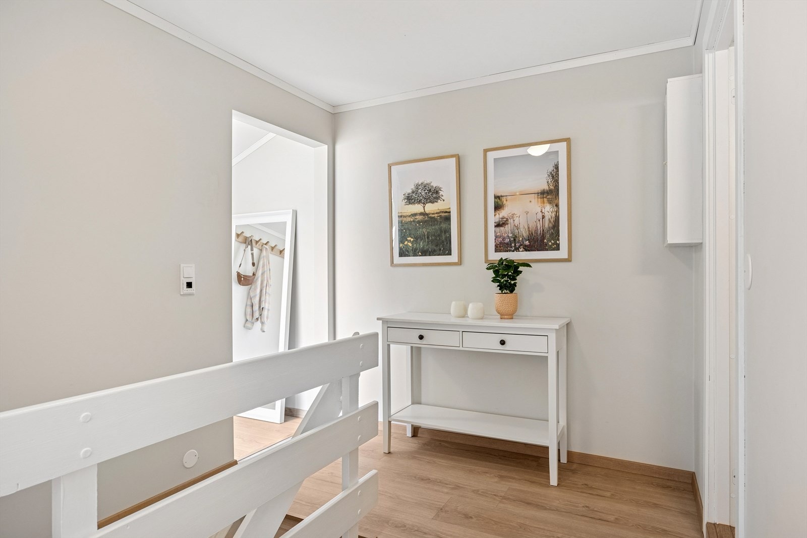 Inngangsparti/hall Galleribilde