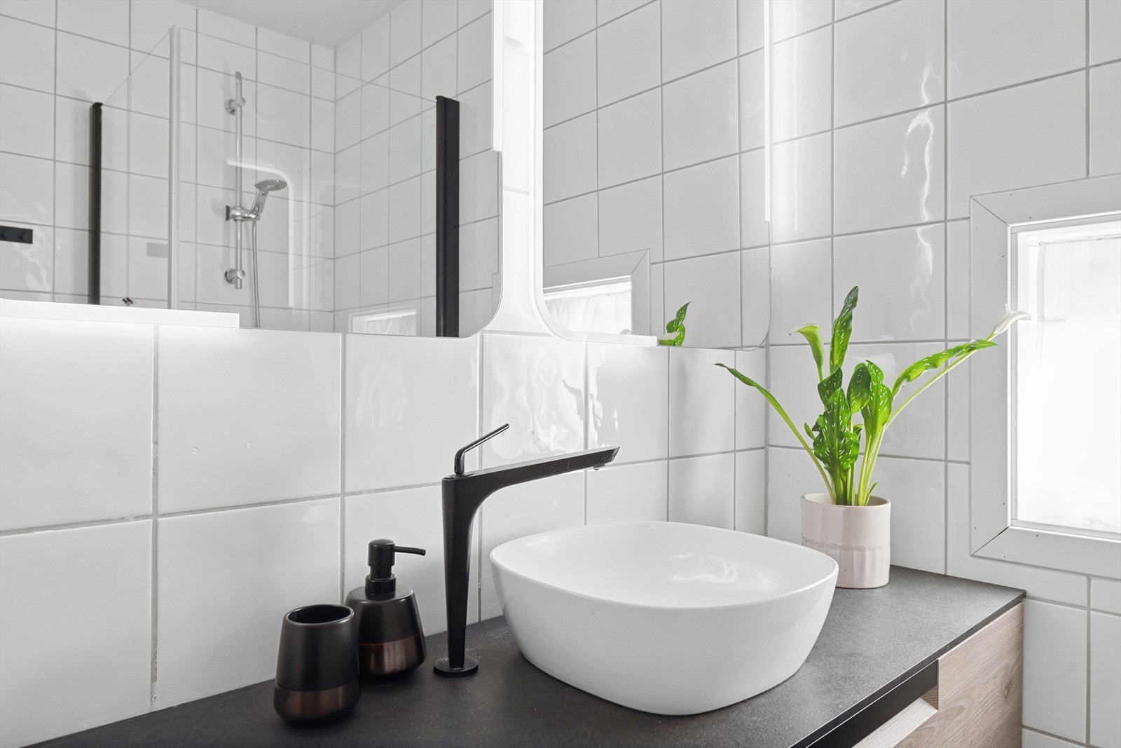 Badet har behagelige varmekabler i gulv. Galleribilde