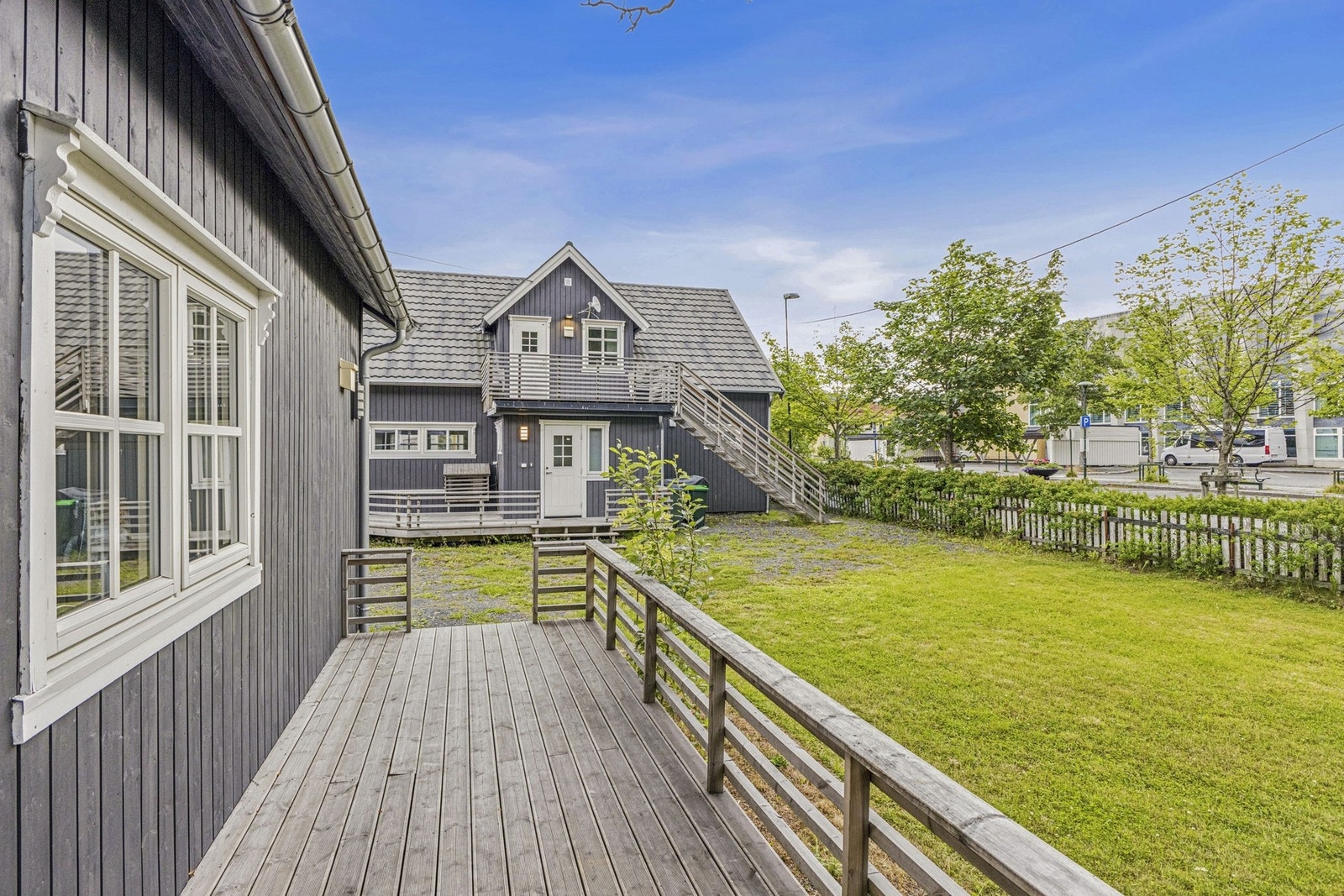 Anneks med egen inngang, ligger mer for seg selv. Galleribilde