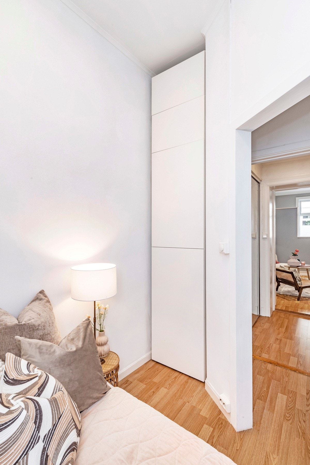 Garderobe i alkove. Galleribilde