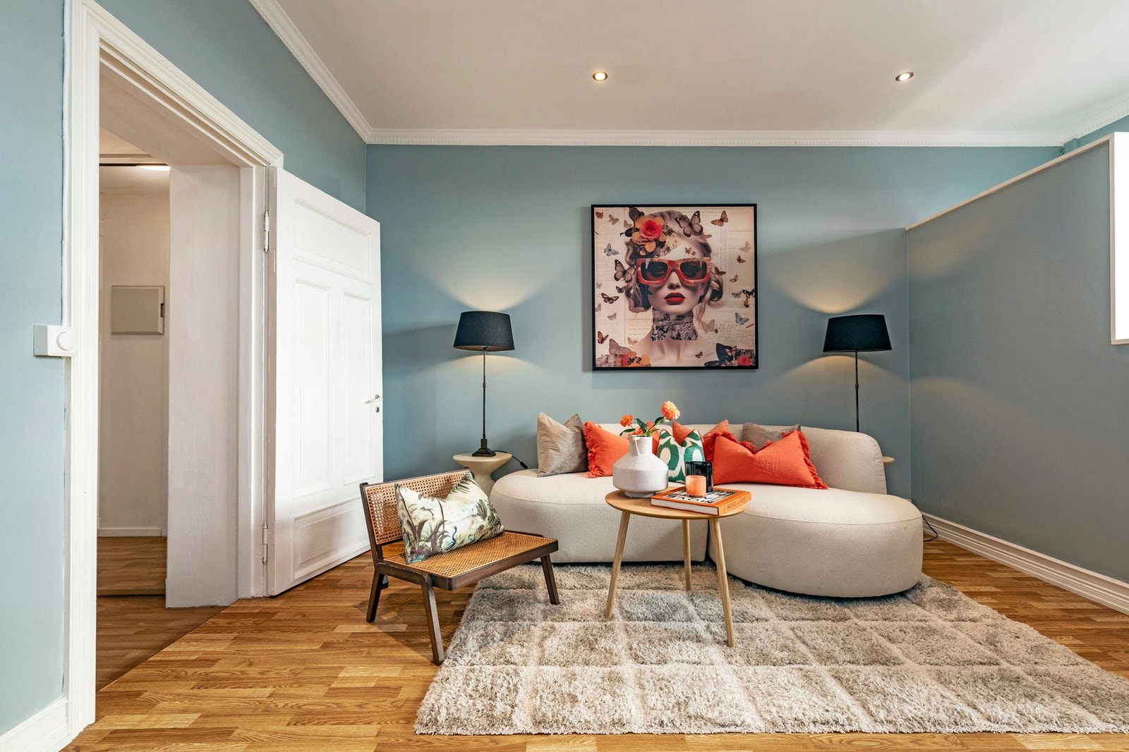 Gjennomgående 1-roms med sentral beliggenhet på St.Hanshaugen. Galleribilde