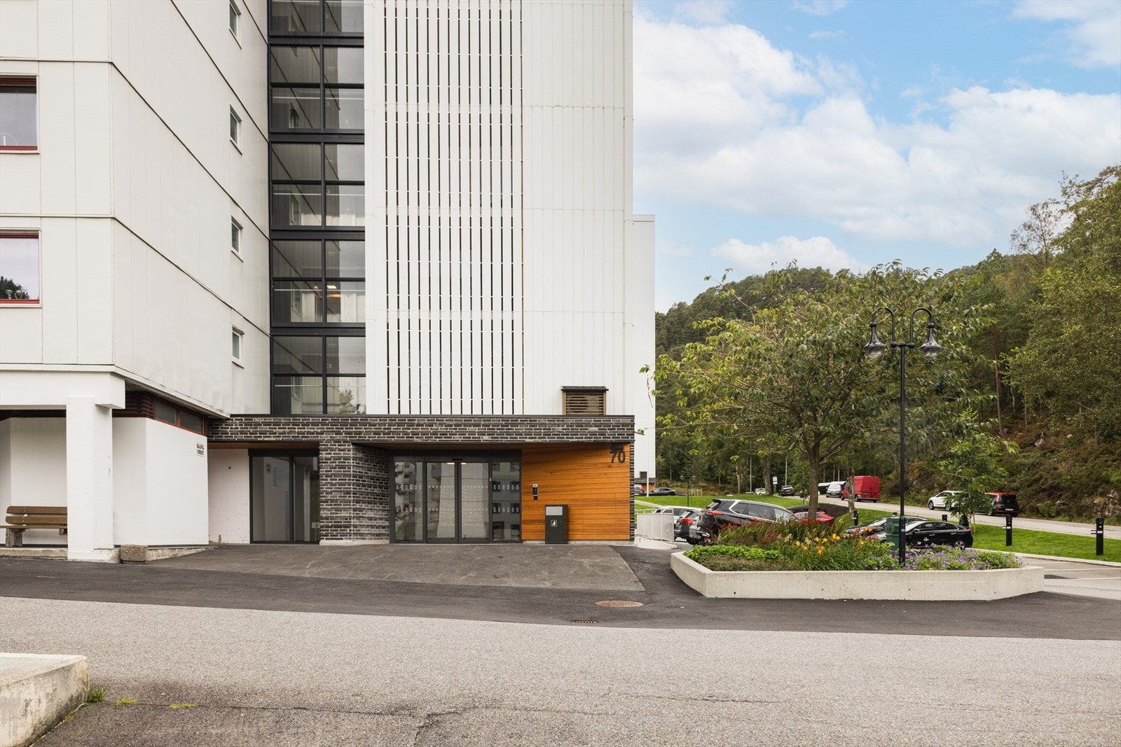 Leiligheten ligger i 11.etasje. Det er heis i bygget. Galleribilde