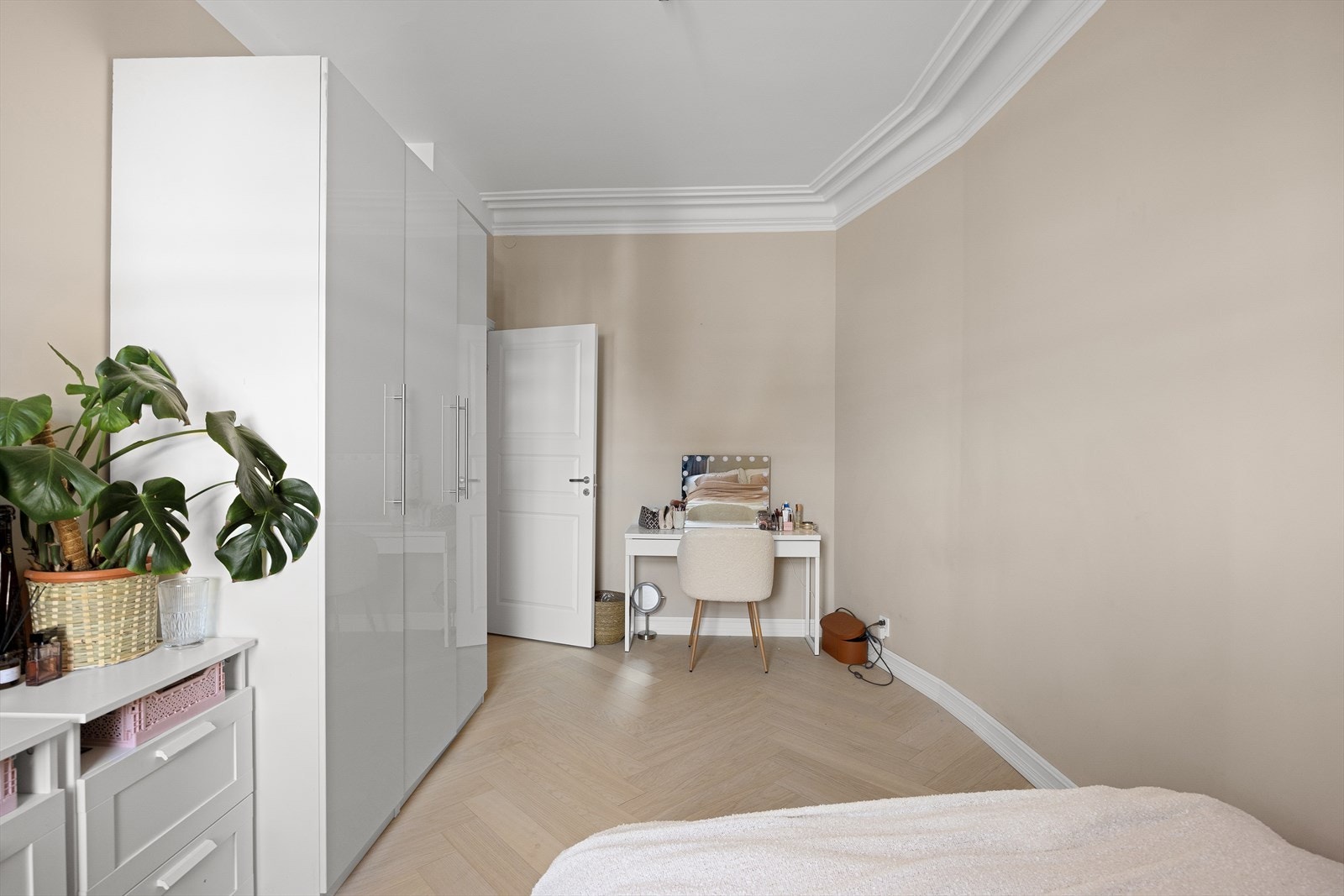 Med rikelig med oppbevaringsplass. Galleribilde