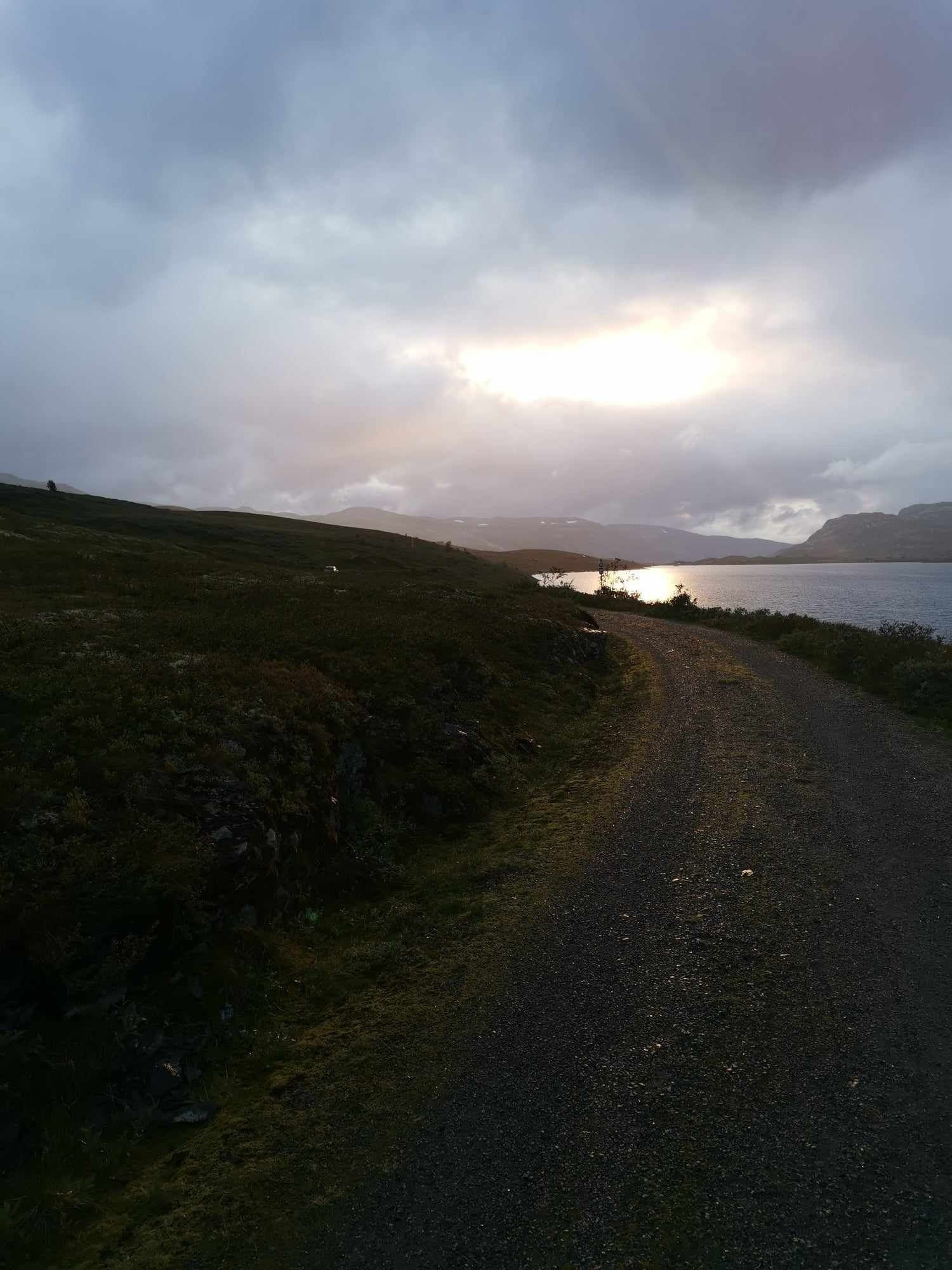 Kveldsstemning med utsikt mot vest Galleribilde