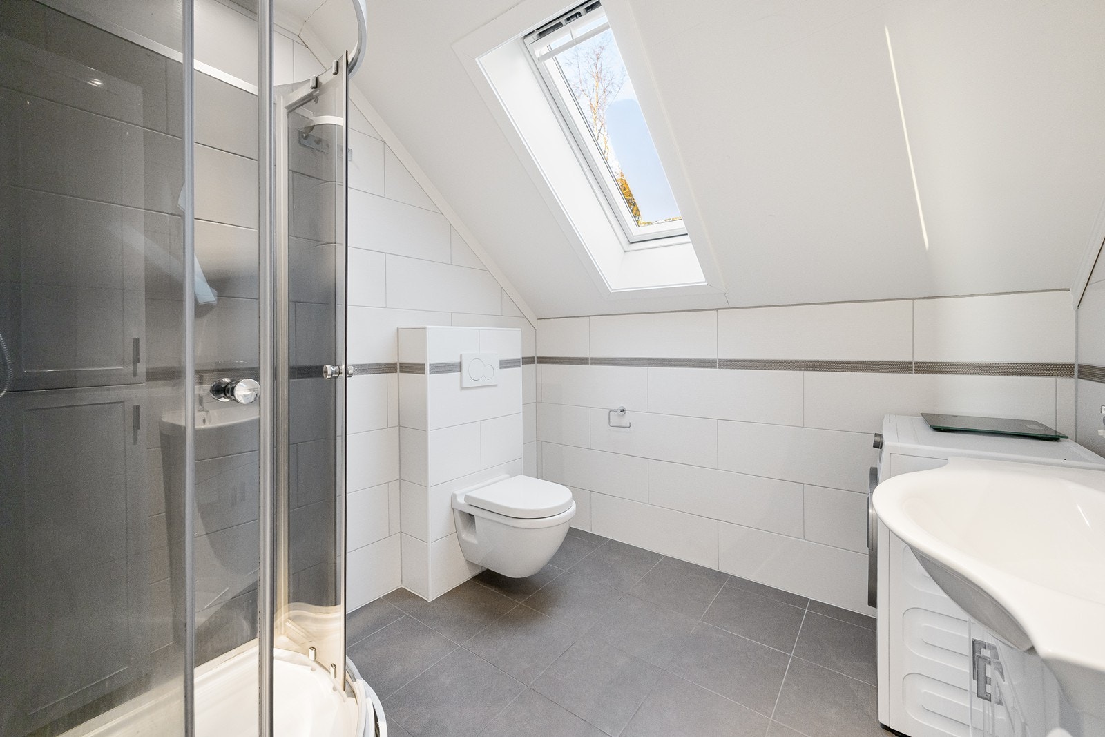 Det er ikke etablert stoppekran i loftsetasjen. Galleribilde