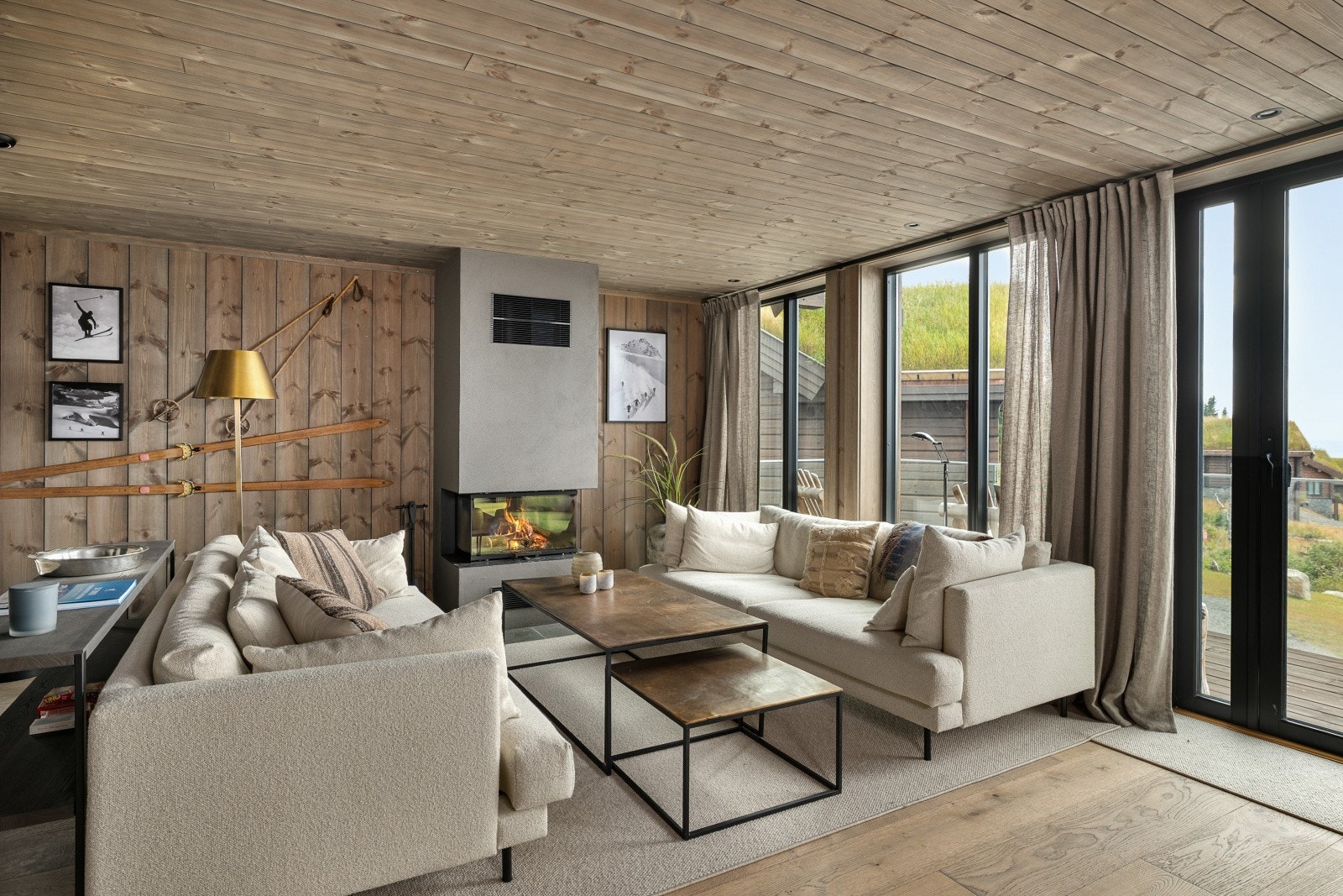 Peisen er med på å skape en herlig stemning etter en lang dag ute. Galleribilde