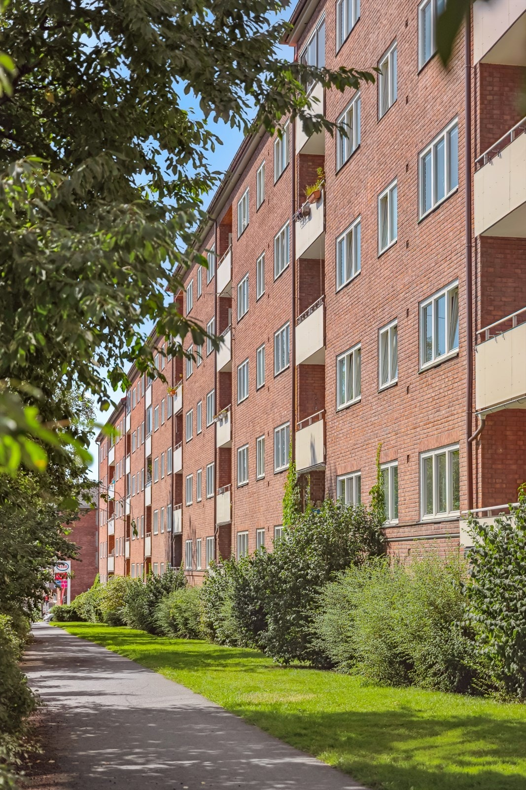 Fasede mot Sars gate Galleribilde