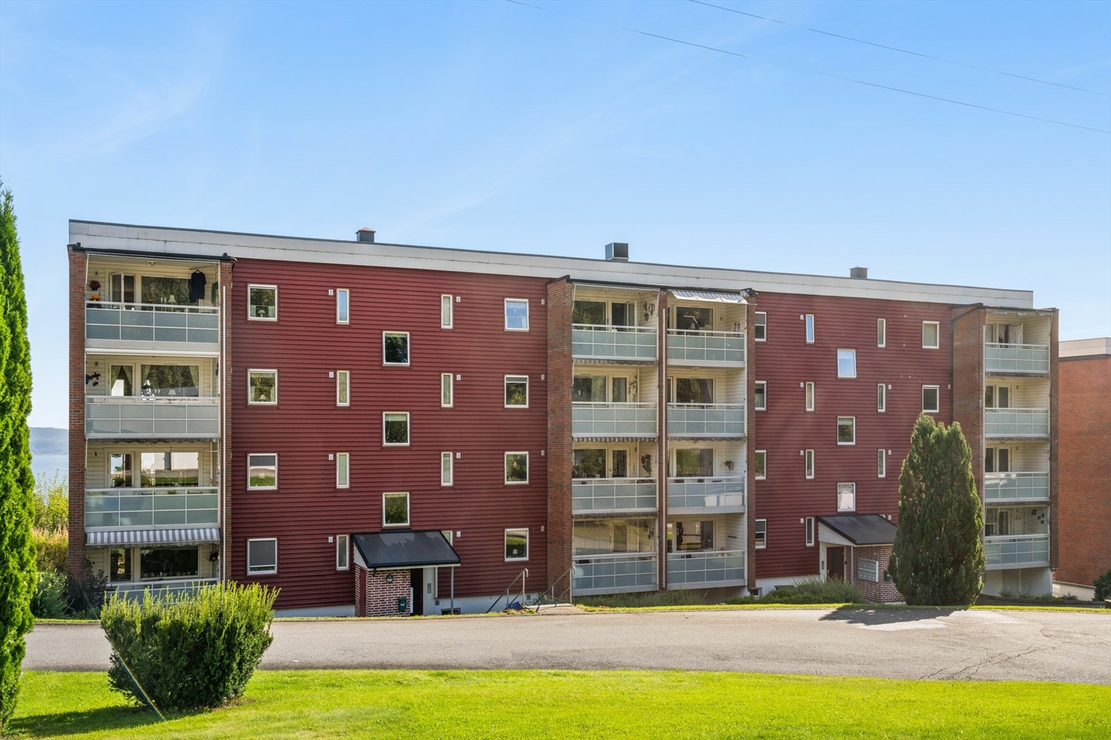 Fasade fra inngangsiden Galleribilde