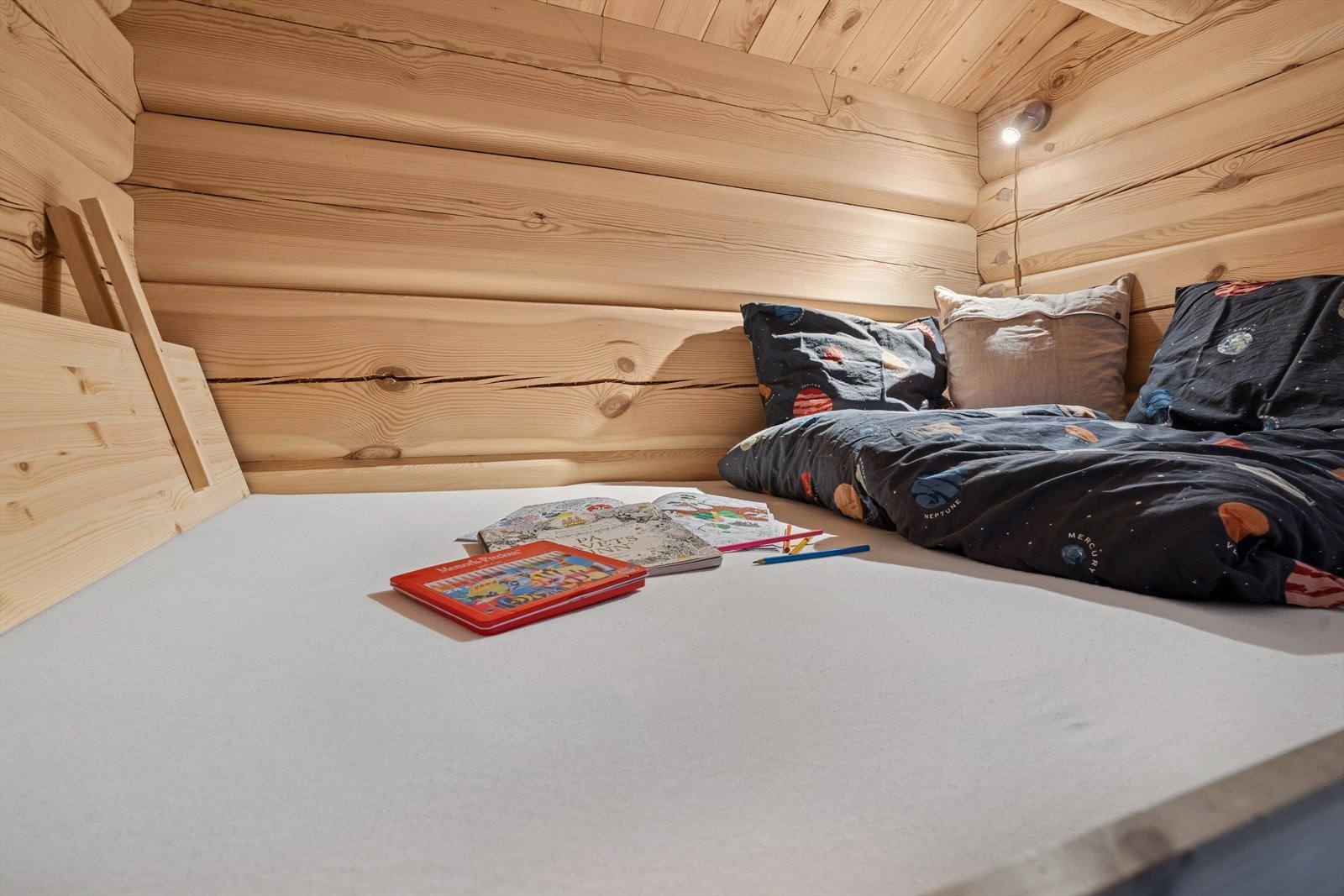 Koselig leke/soveplass for de yngre på hemsen. Galleribilde