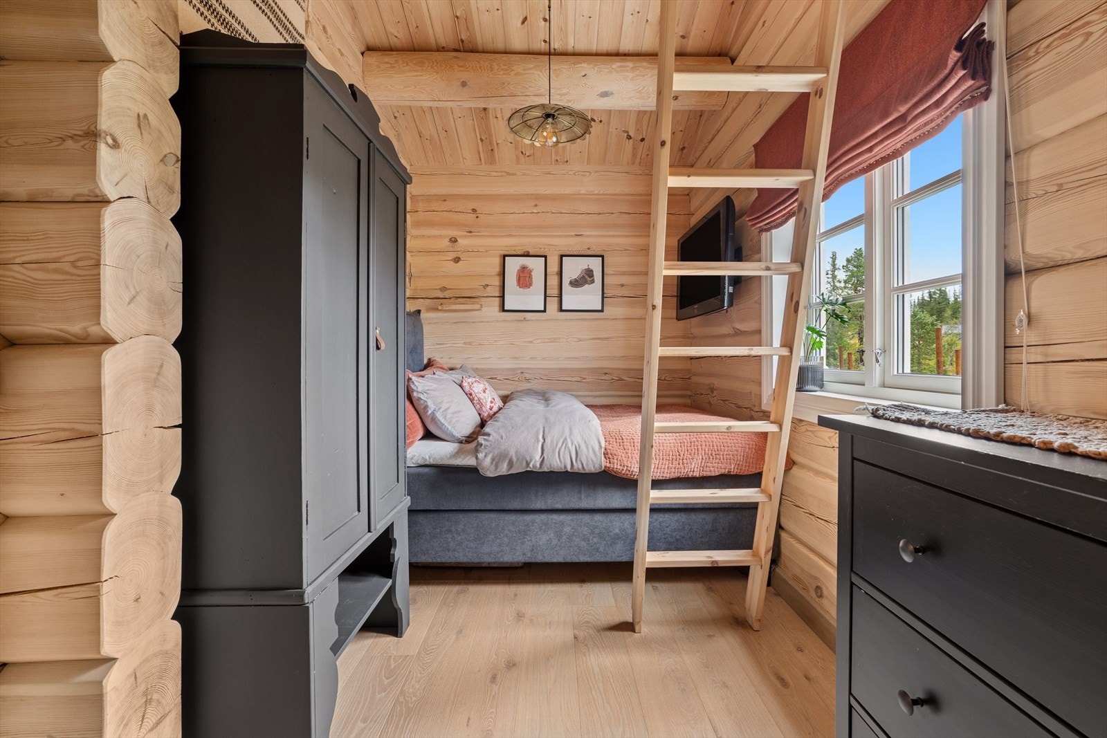 Soverom 3 med liten hems. Galleribilde