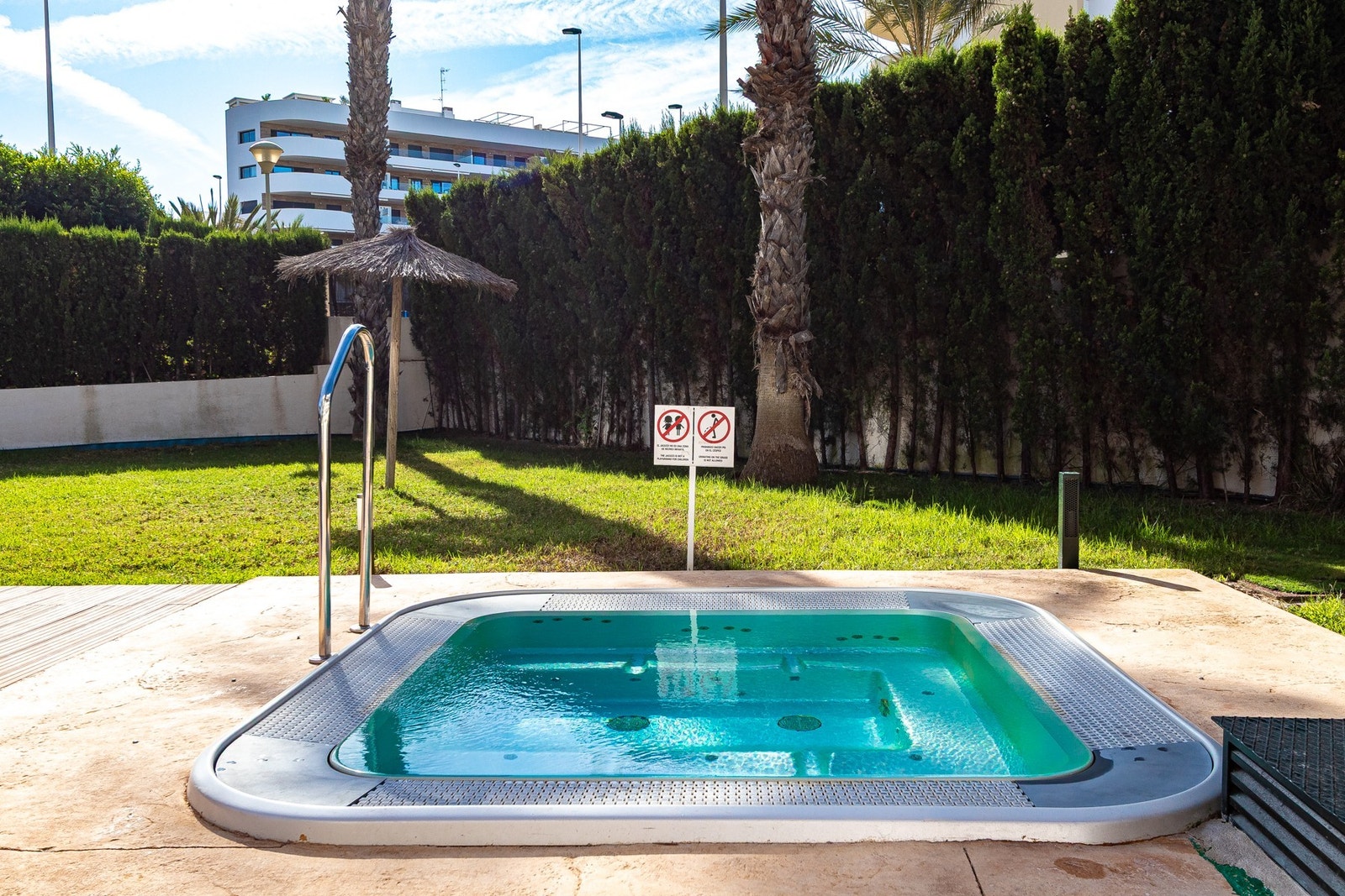 Spaniamegler1 har eget advokatkontor som sikrer kjøpsprosessen Galleribilde