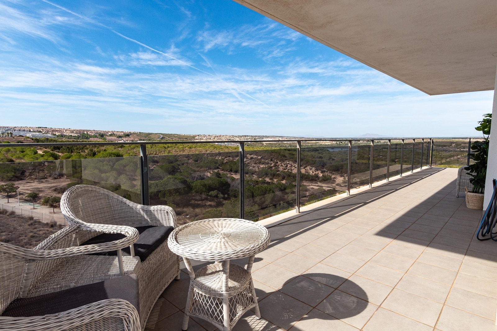 Se fullstendig adresse på eiendommene våre på Spaniamegler1.no Galleribilde