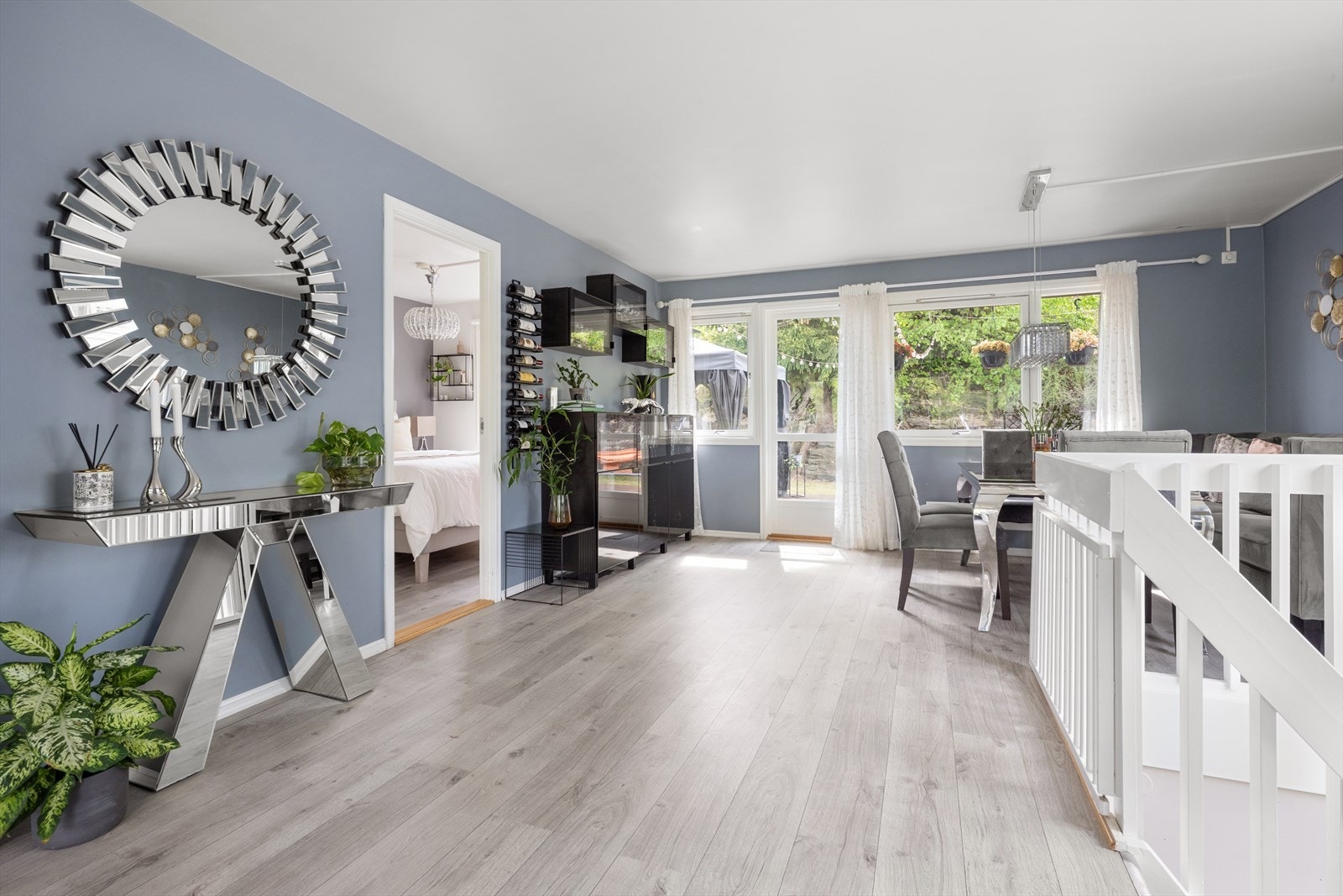 Hovedsoverommet ligger innenfor stuen. Galleribilde