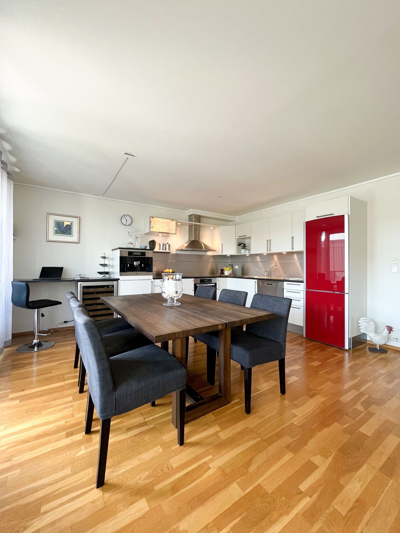 God planløsning gjør det mulig å ha mange middagsgjester Galleribilde