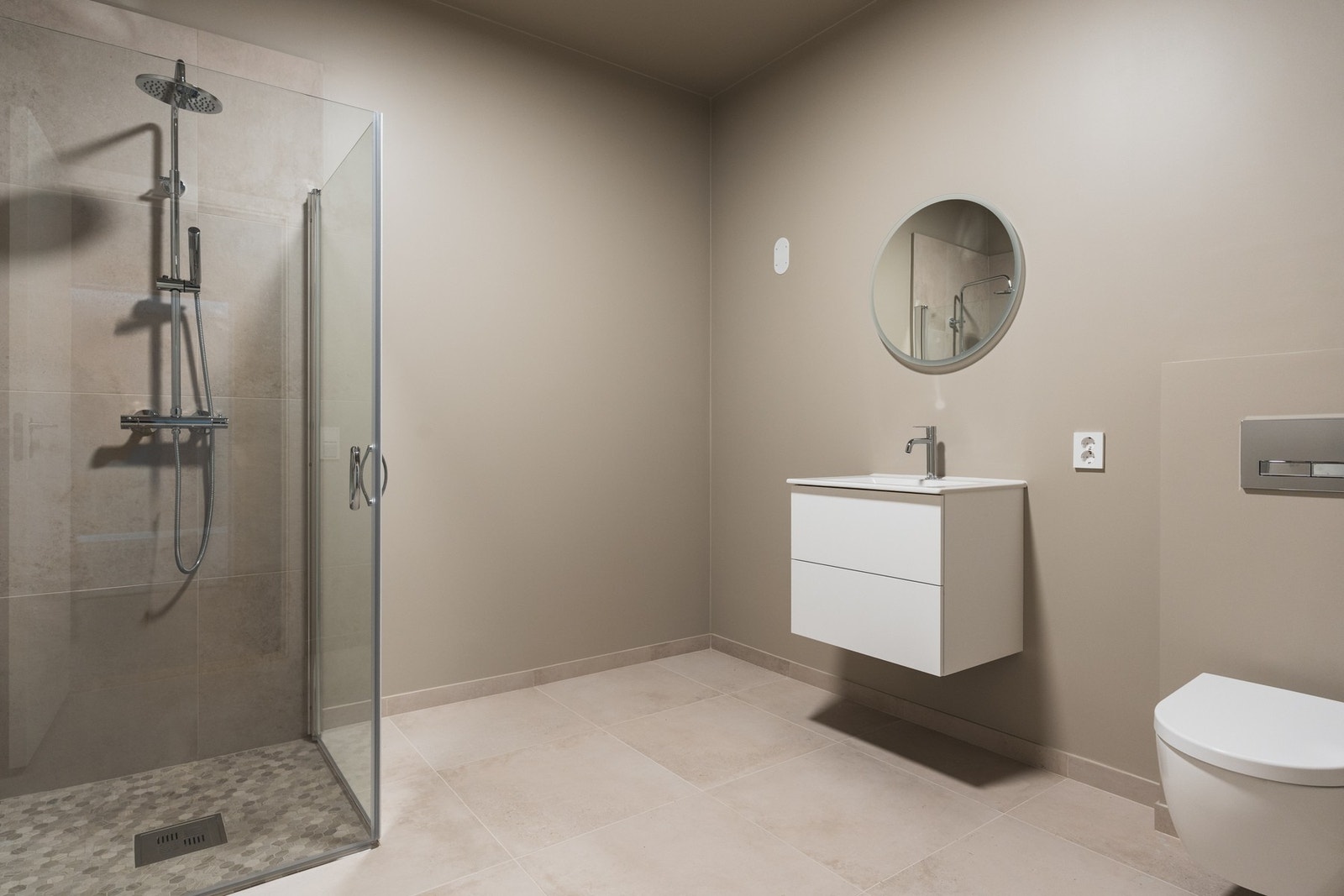 Bad i underetasjen. Galleribilde