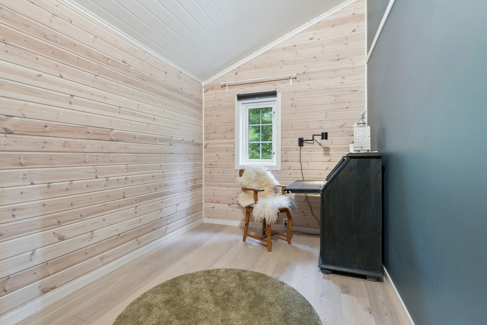 Det andre soverommet er i dag innredet som kontor. Galleribilde