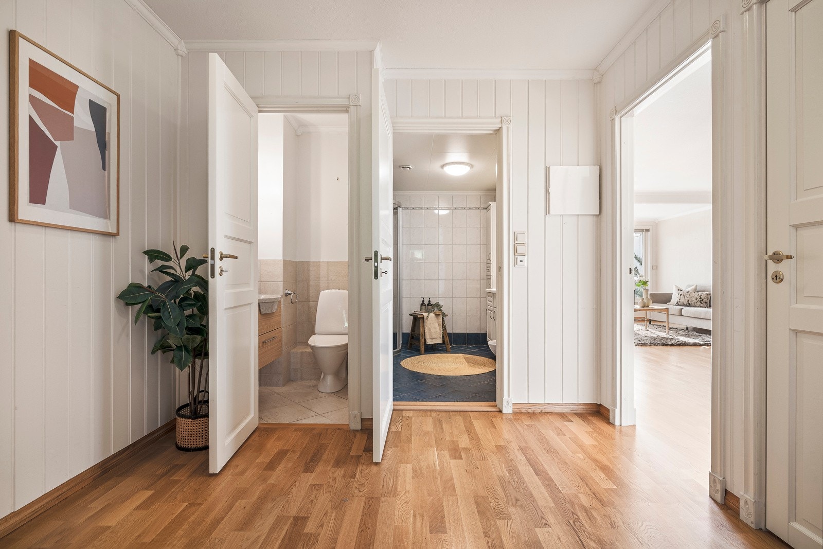 - Boligen har både bad og separat wc - Galleribilde