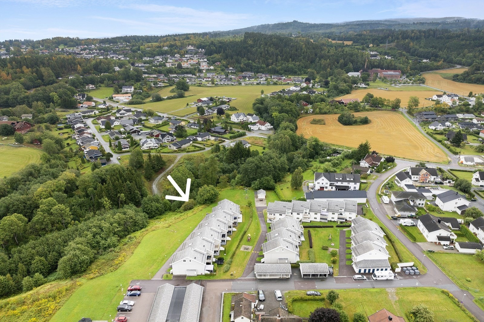 Leiligheten har god intern beliggenhet mot grøntareal Galleribilde