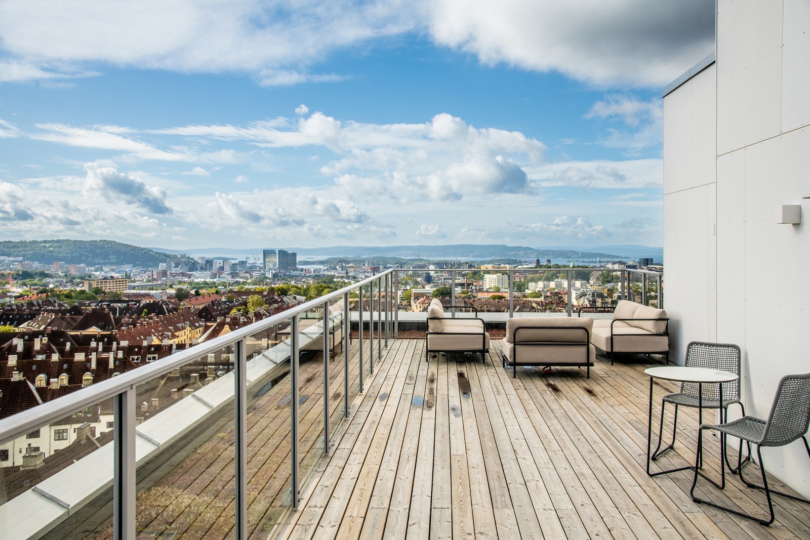 Felles takterrasse til stor glede blant beboerne. Galleribilde