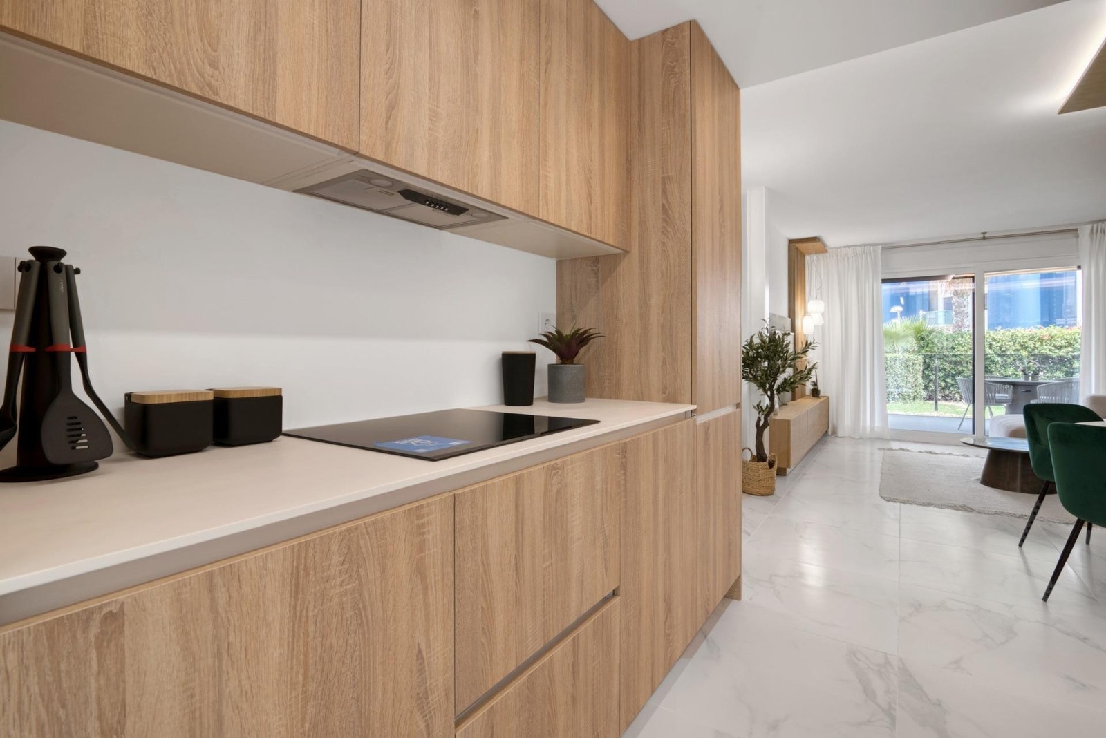 Spaniamegler1 har eget advokatkontor som sikrer kjøpsprosessen Galleribilde