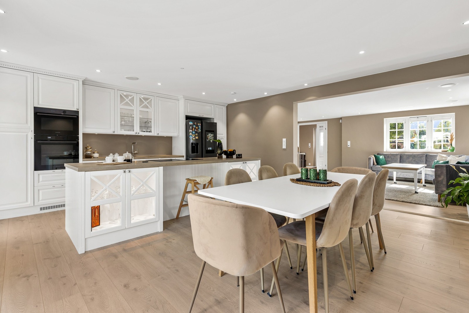 Dette er en lekker enebolig som ble betydelig oppgradert i 2022 og holder høy standard Galleribilde