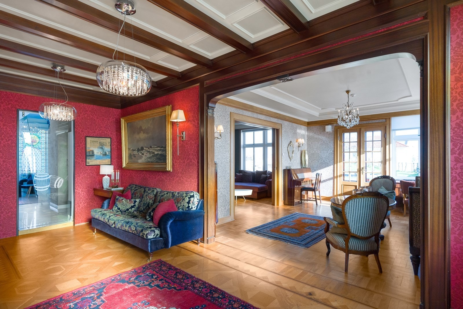 Gjennomgående og flott detaljer i tak Galleribilde