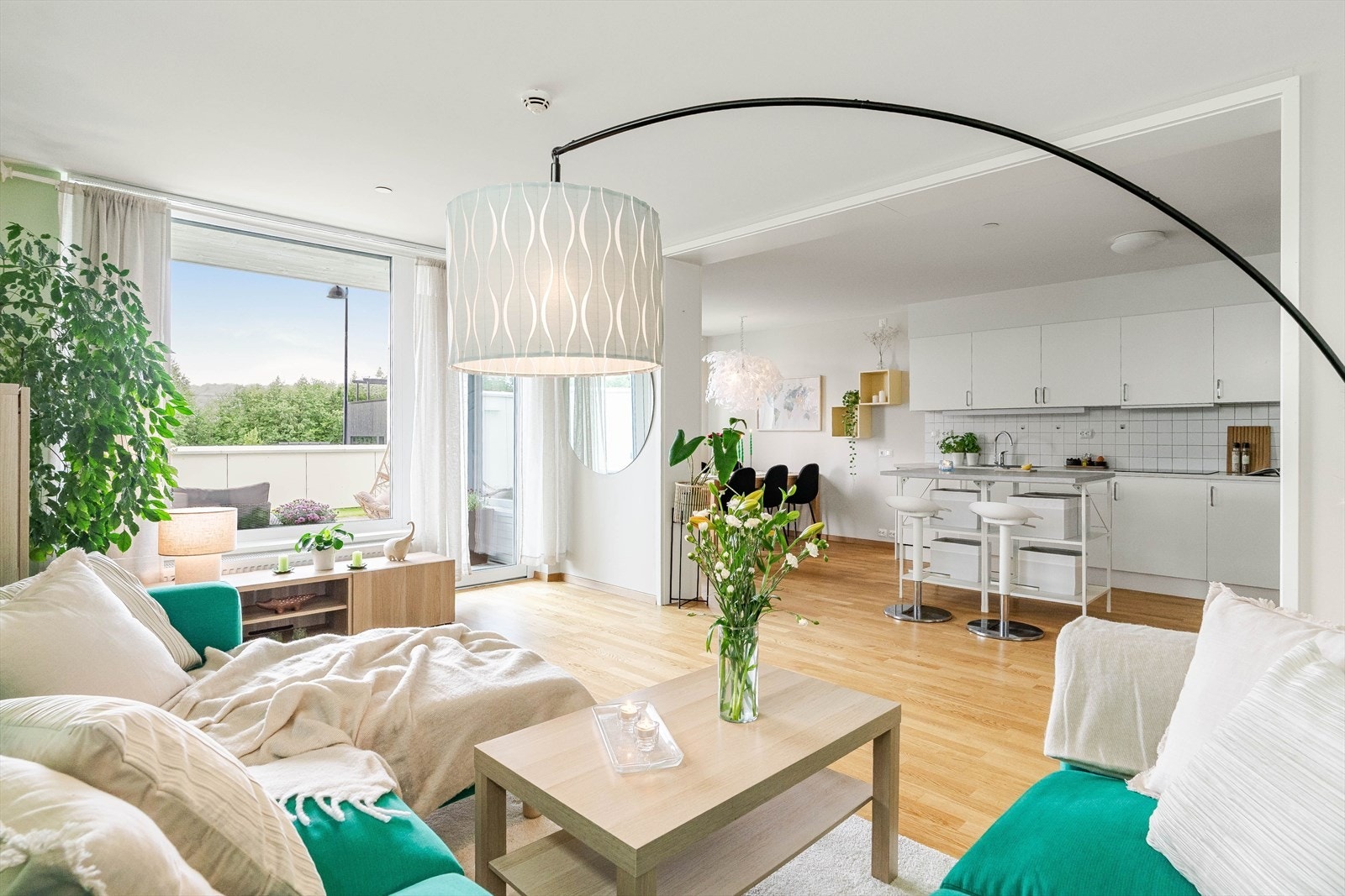 Aktiv Eiendomsmegling v/ Christian Drøyvold har gleden av å presentere Melhusvegen 416 - en romslig og lys 2-roms leilighet god planløsning. Galleribilde