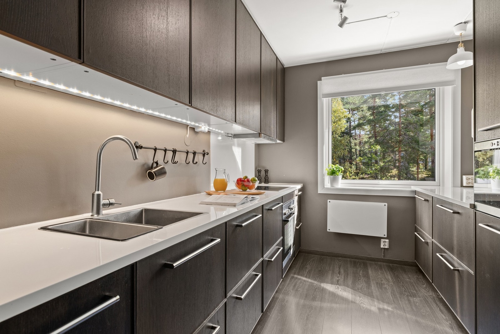 Pen IKEA kjøkkeninnredning fra 2017. Galleribilde