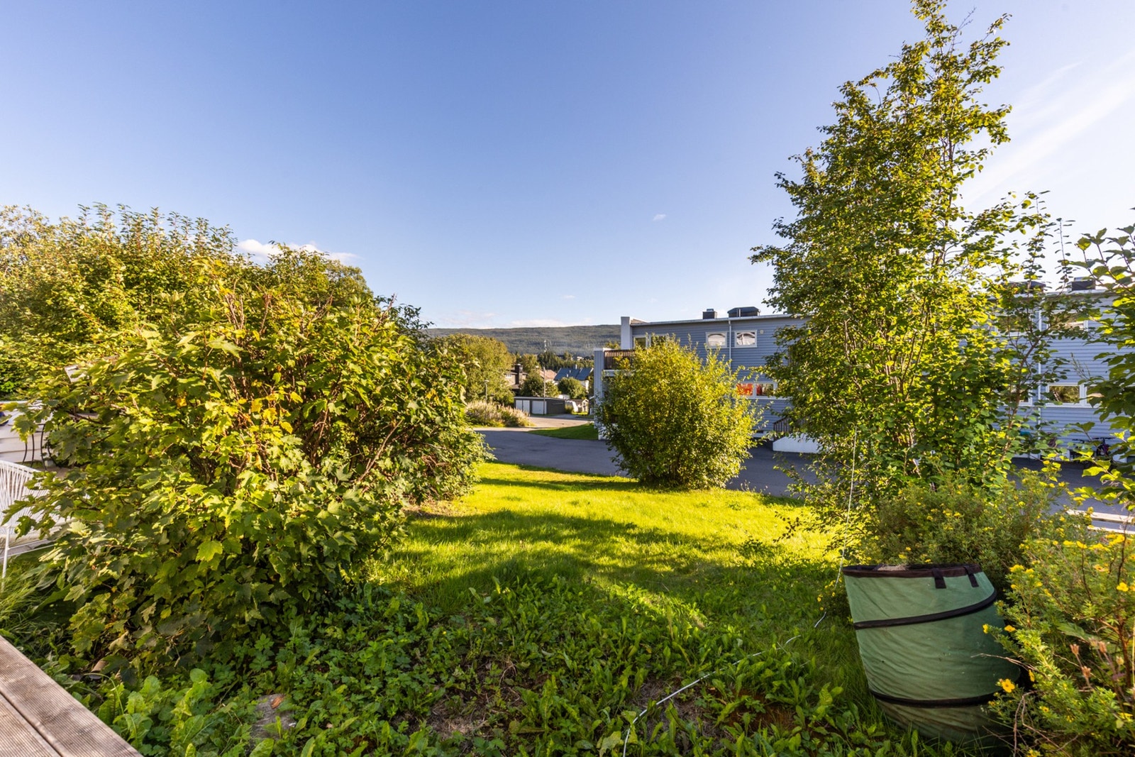 Og vider tilgang til hage Galleribilde