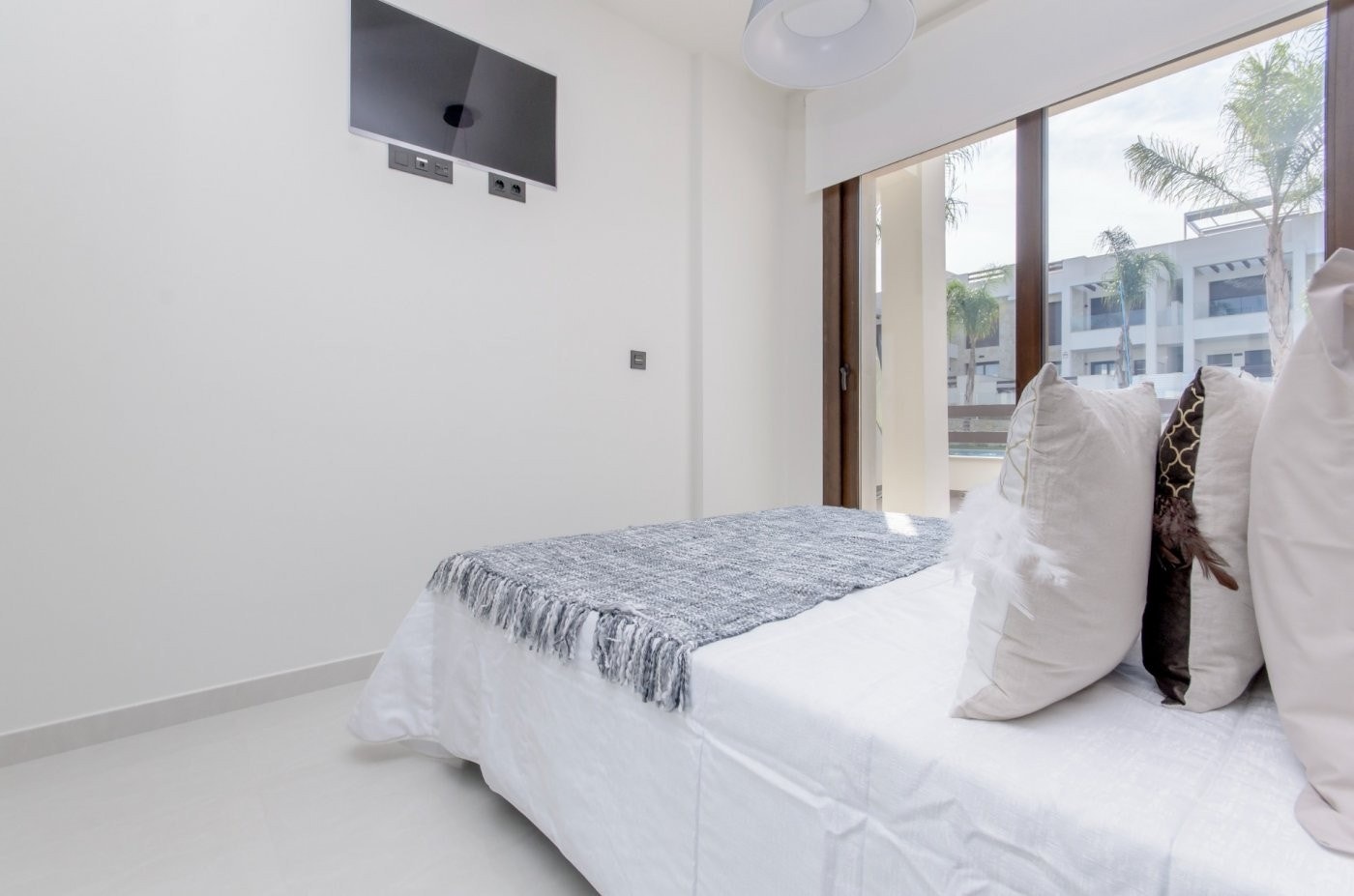 Spaniamegler1 har eget advokatkontor som sikrer kjøpsprosessen Galleribilde