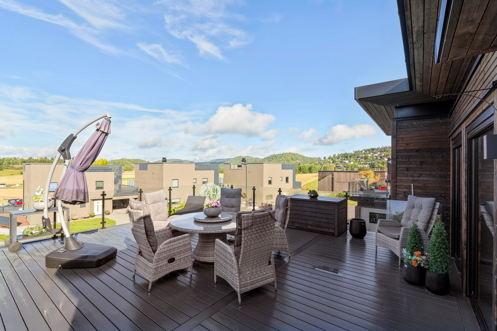 Flott utsikt fra terrassen Galleribilde