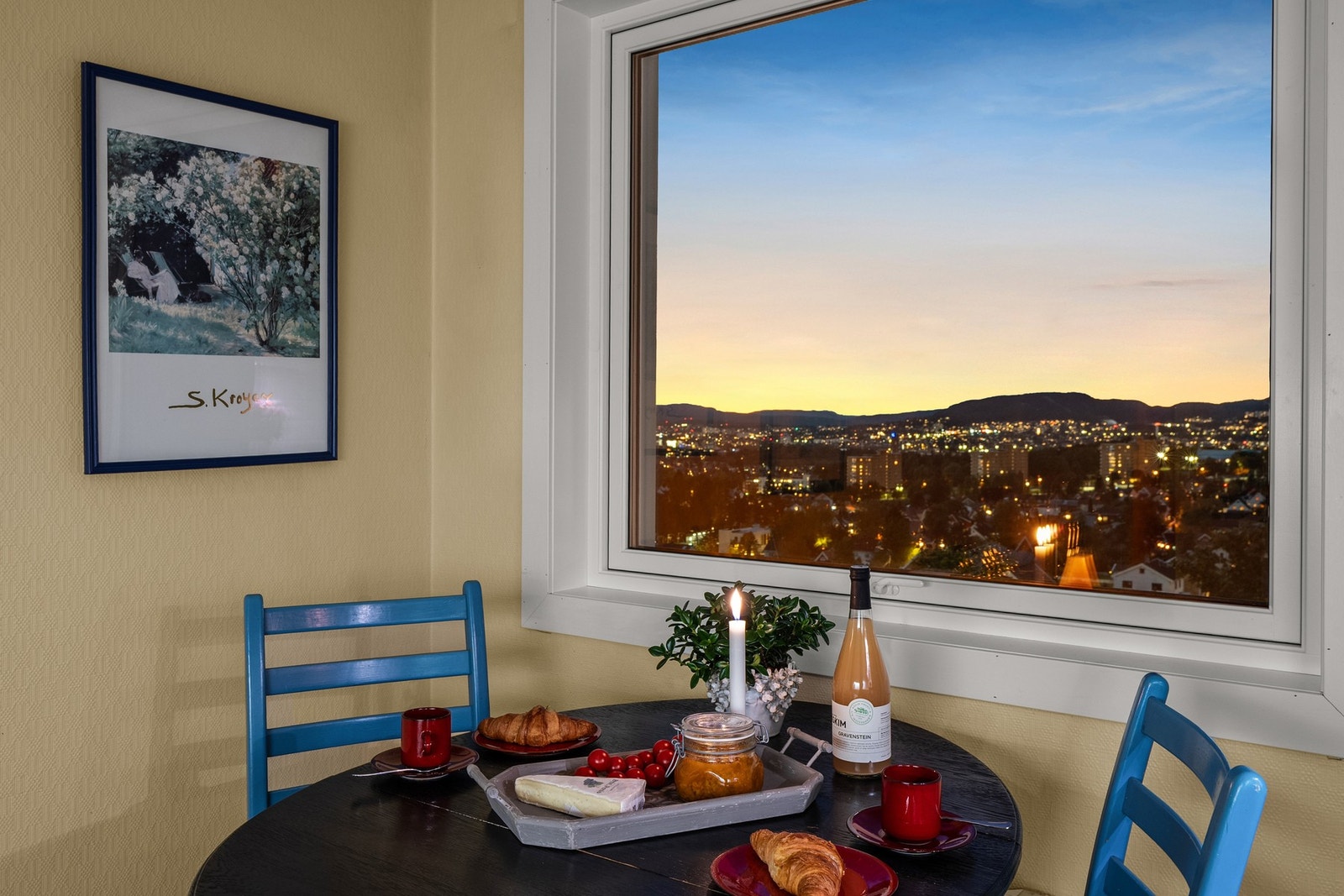 Herlig utsikt fra kjøkkenet. Galleribilde