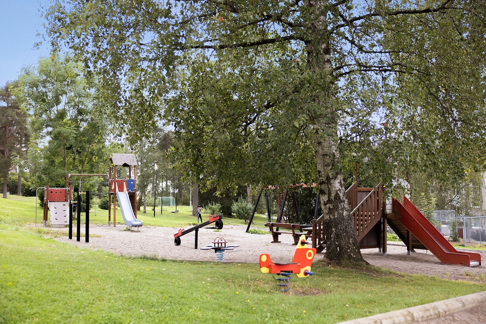 Sentralt med enkel tilgang til alt du trenger i hverdagen. Barnevennlig område. Galleribilde