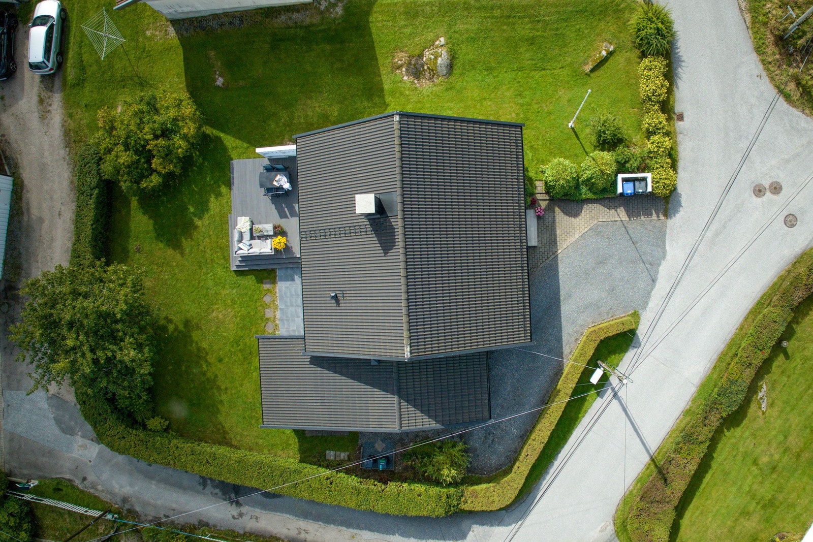 Tomten i fugleperspektiv. Galleribilde