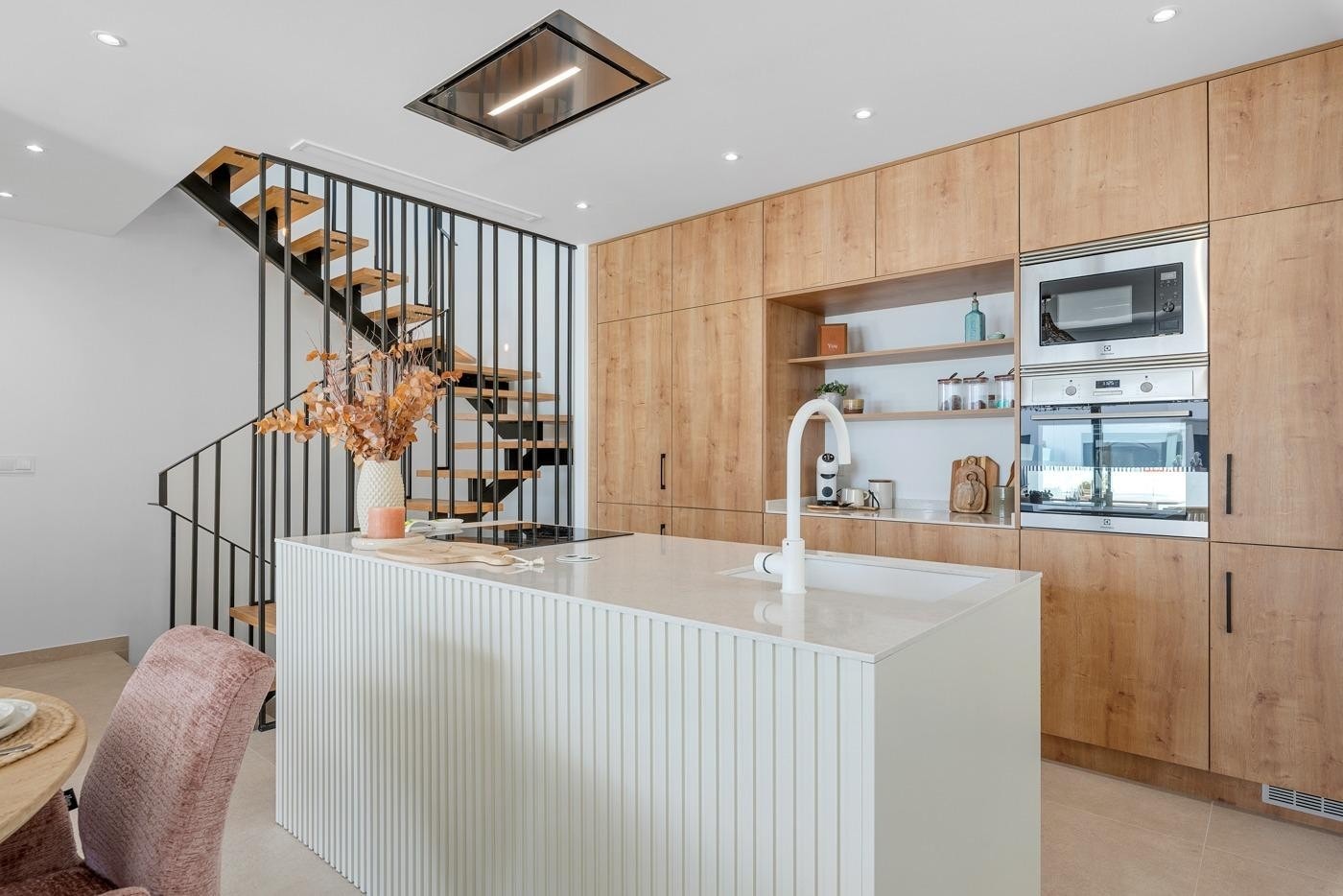 Spaniamegler1 har eget advokatkontor som sikrer kjøpsprosessen Galleribilde