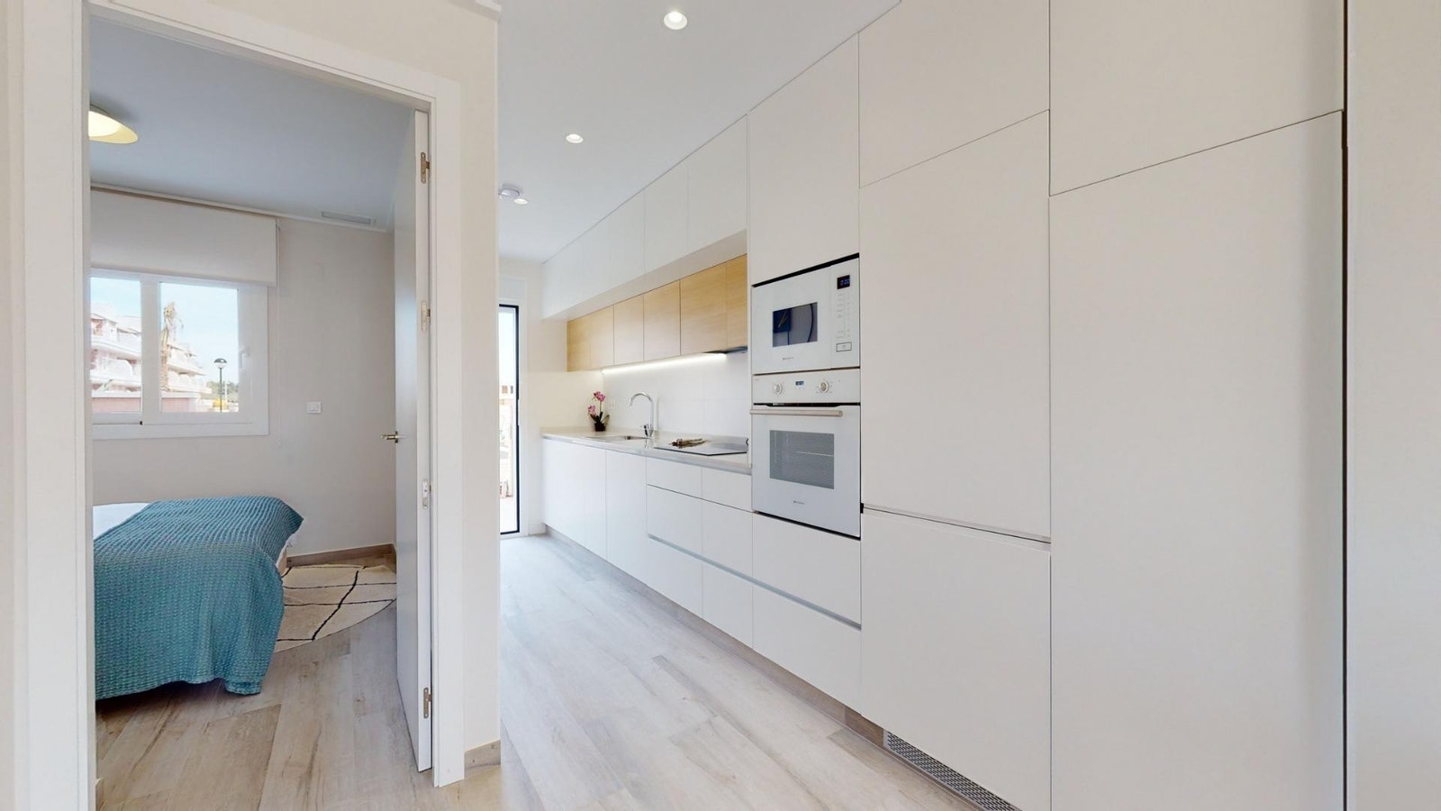 Spaniamegler1 har eget advokatkontor som sikrer kjøpsprosessen Galleribilde