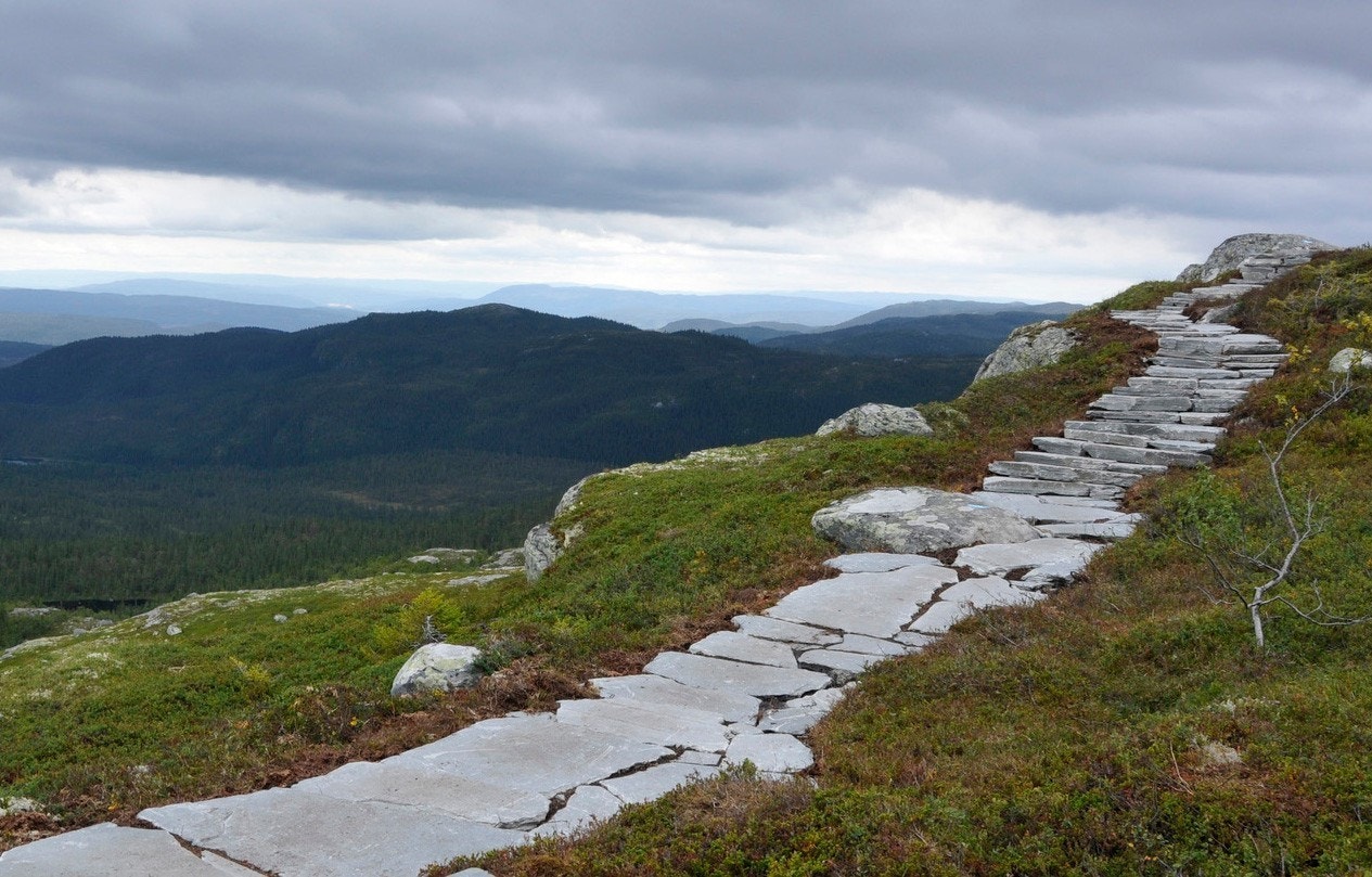 Flott turmål, Madonnastien opp til Madonnastatuen Galleribilde