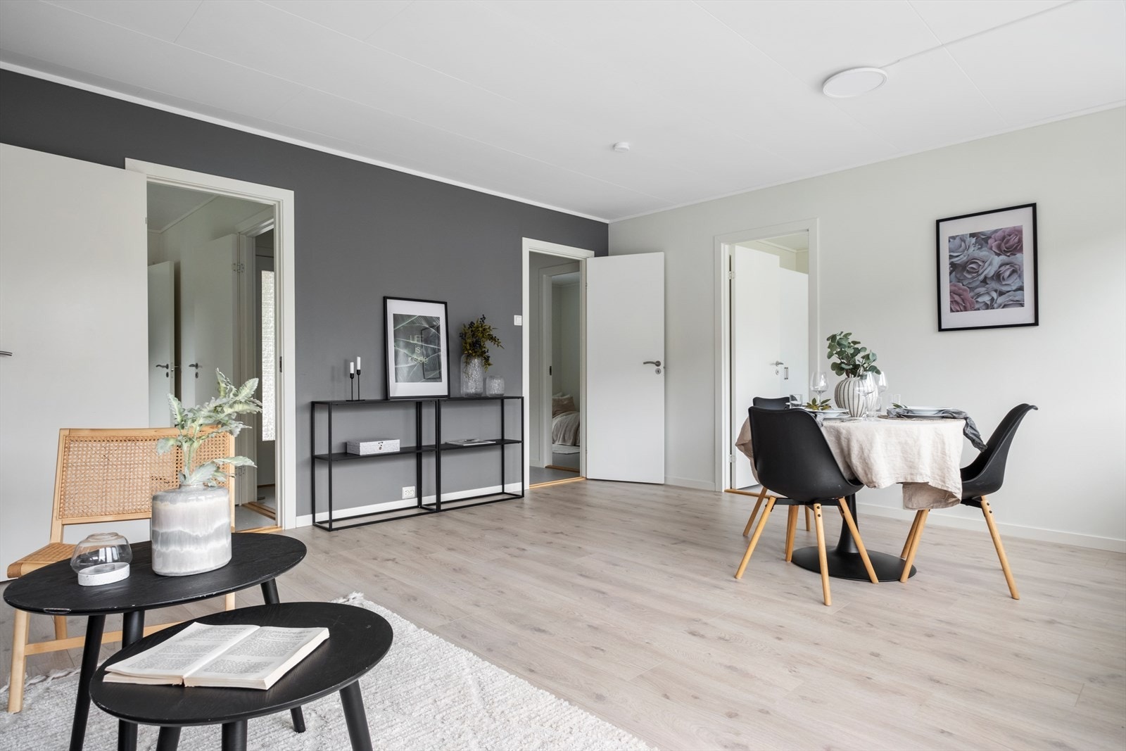 Romslig stue Galleribilde