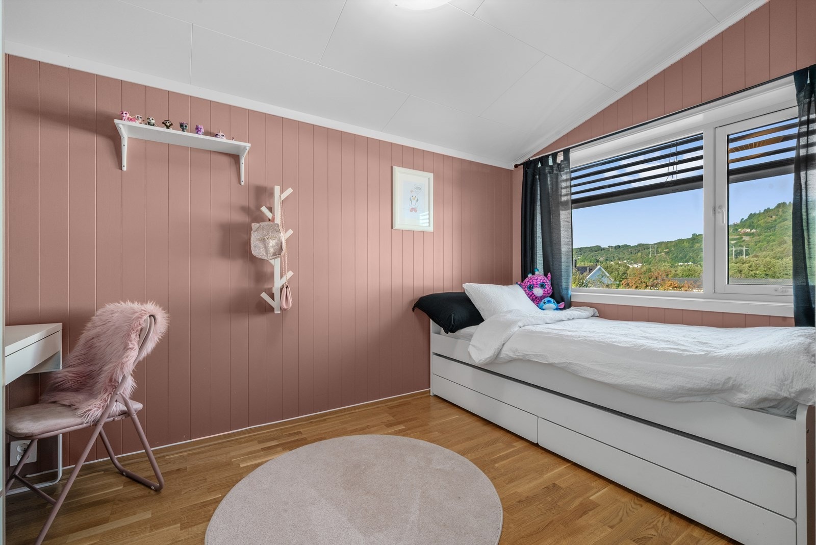 De to andre soverommene er på hhv. 8 og 9 m². Galleribilde