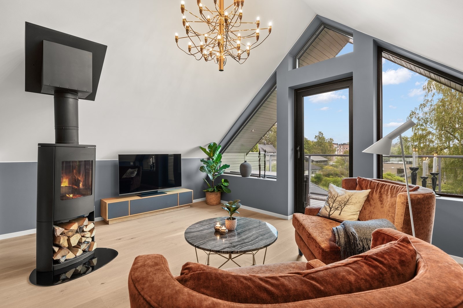 Utgang til sydvendt balkong Galleribilde