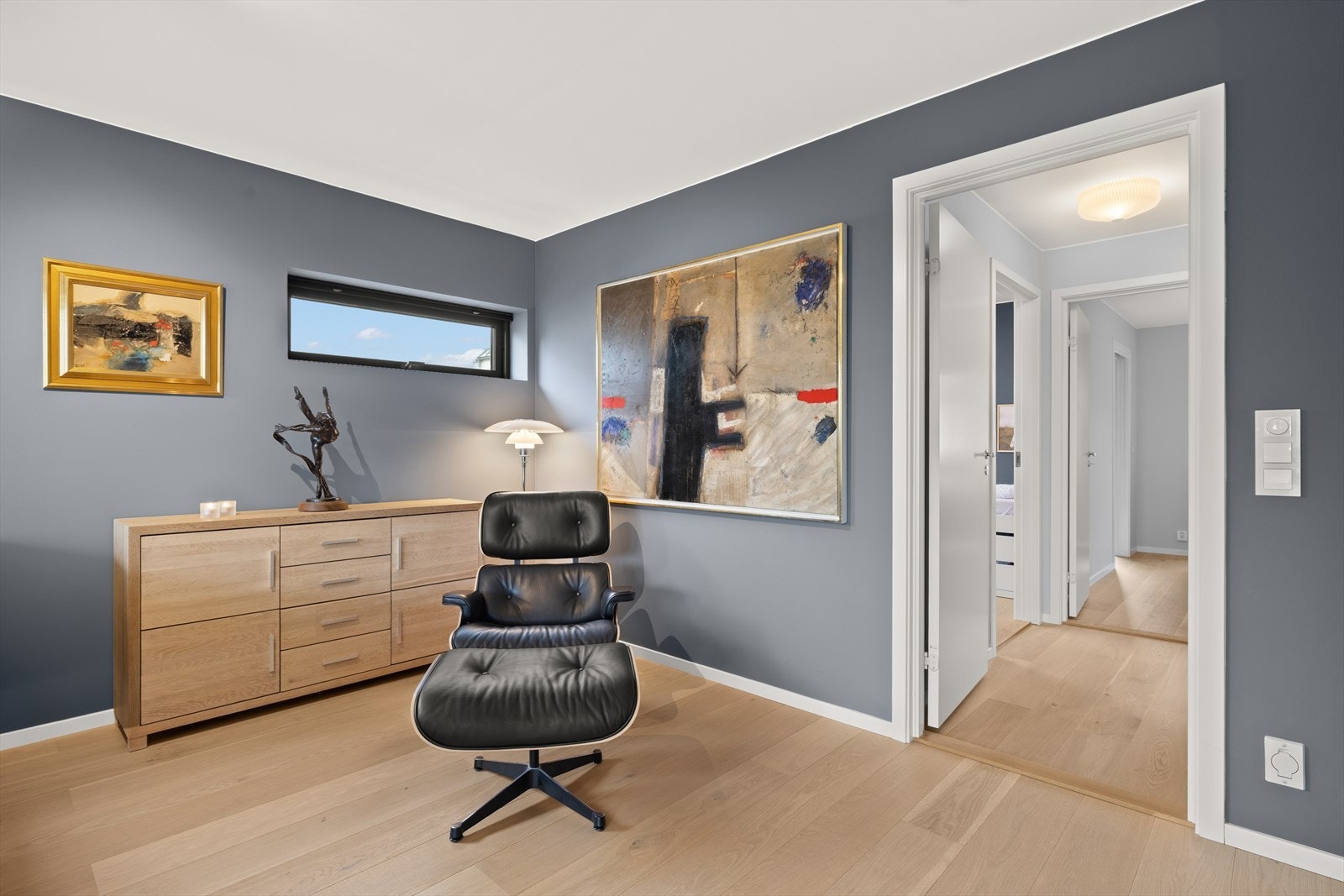 Stue 2.etasje Galleribilde