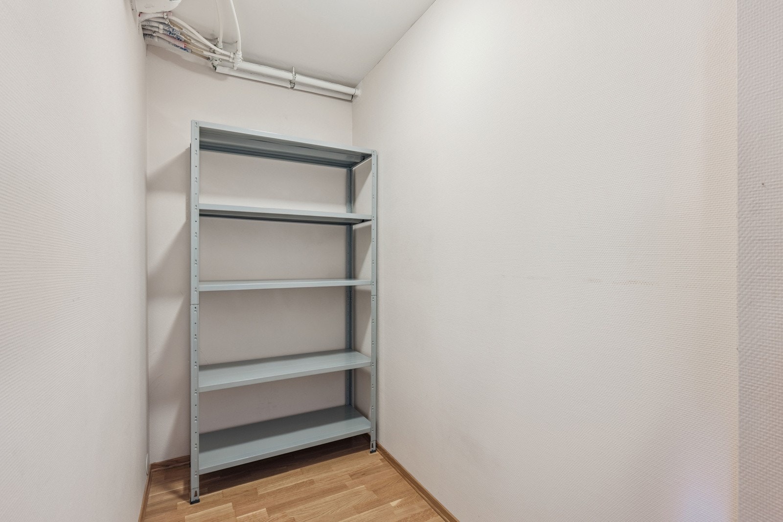 Innvendig bod Galleribilde