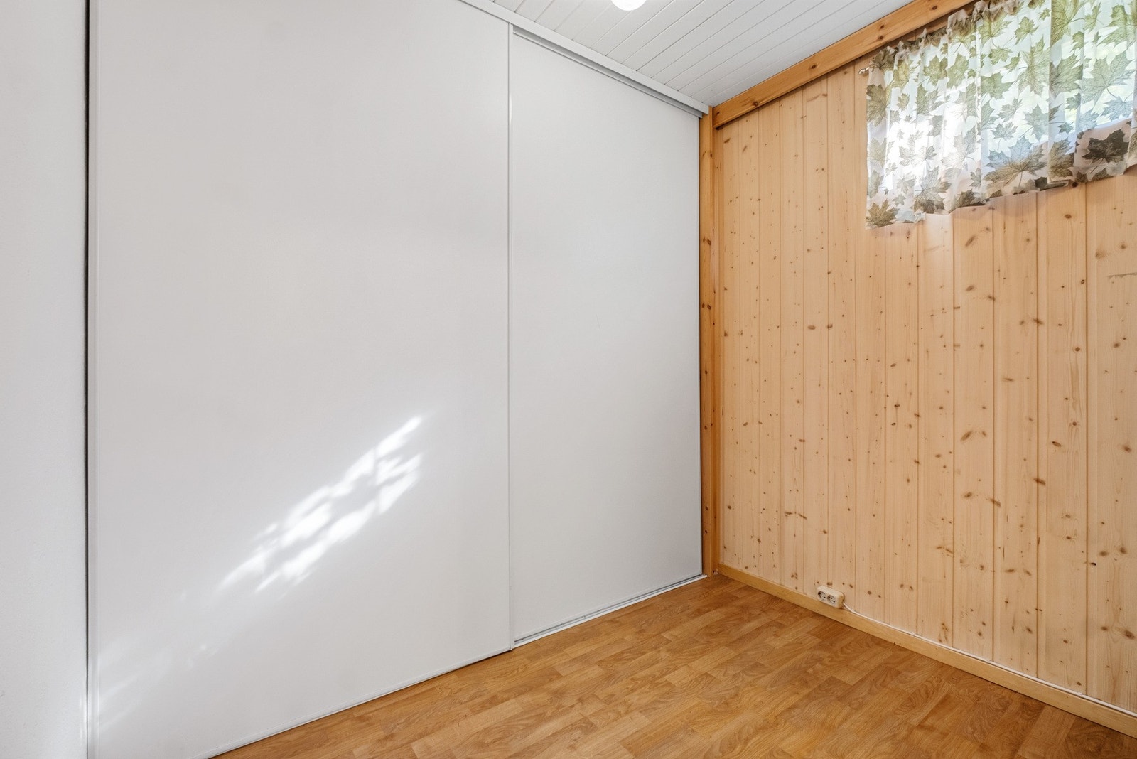 Innvendig bod som gir god lagringsplass. Galleribilde