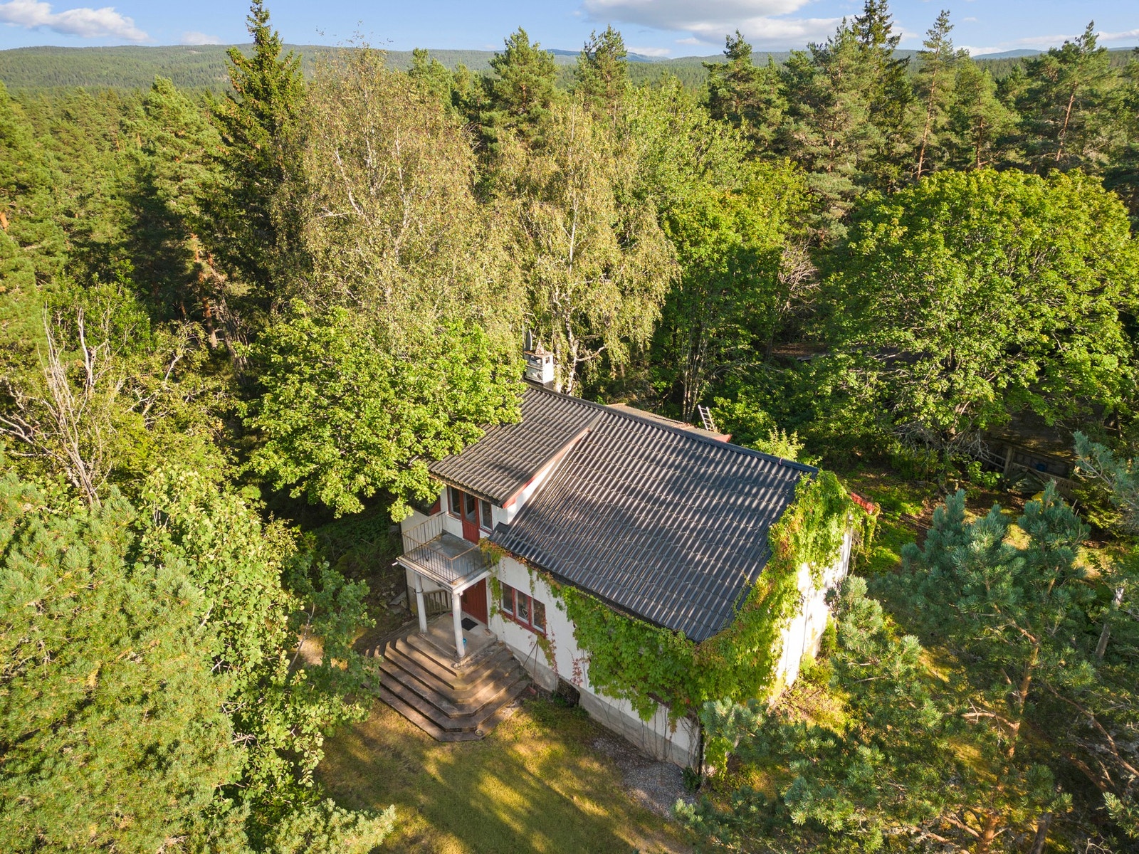 Gjersrud/Stensrud er et område med store fremtidsutsikter, hvor OBOS og Oslo kommune over lengre tid har planlagt en omfattende bolig- og områdeutvikling. Galleribilde