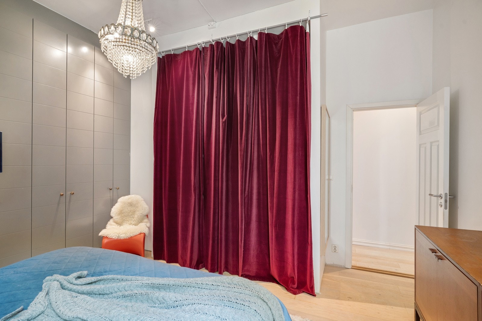 God plass på hovedsoverommet Galleribilde