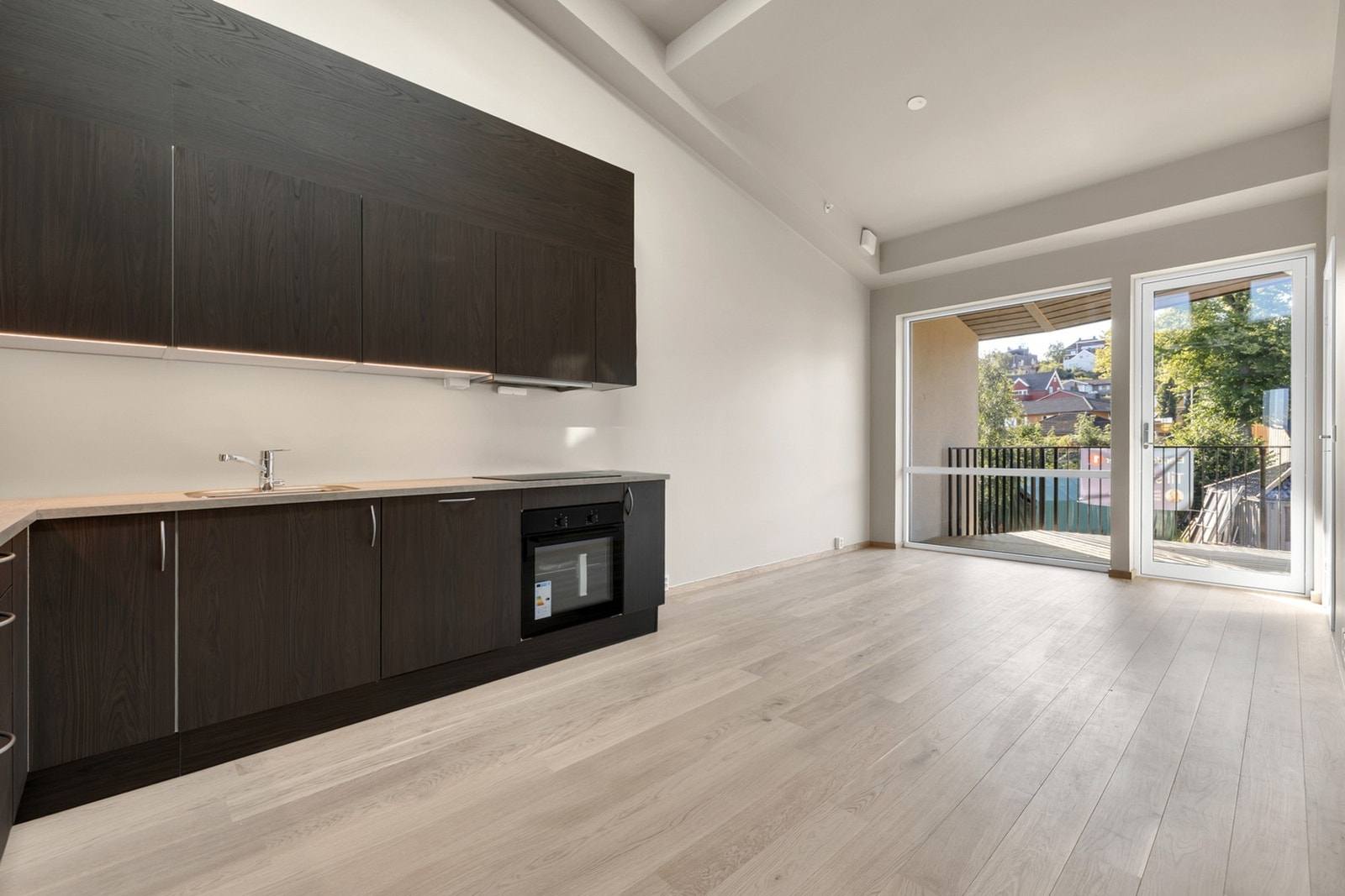 Moderne preg med tidsriktige material- og fargevalg Galleribilde