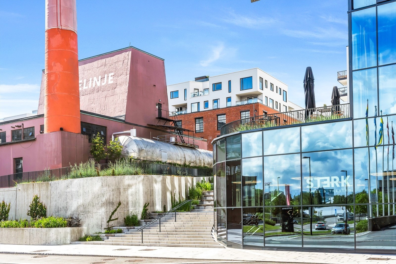 I kort avstand til leiligheten finnes også treningstudio Sterk, Sats Hasle og treningssenter i hotellet på baksiden av vinslottet. Galleribilde