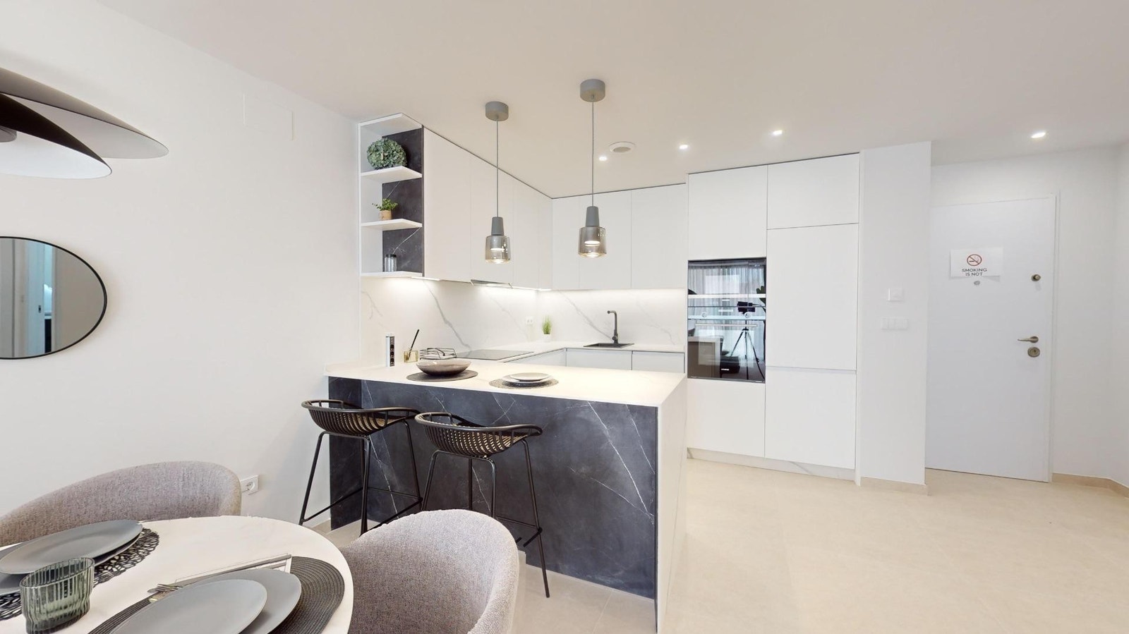 Spaniamegler1 har eget advokatkontor som sikrer kjøpsprosessen Galleribilde